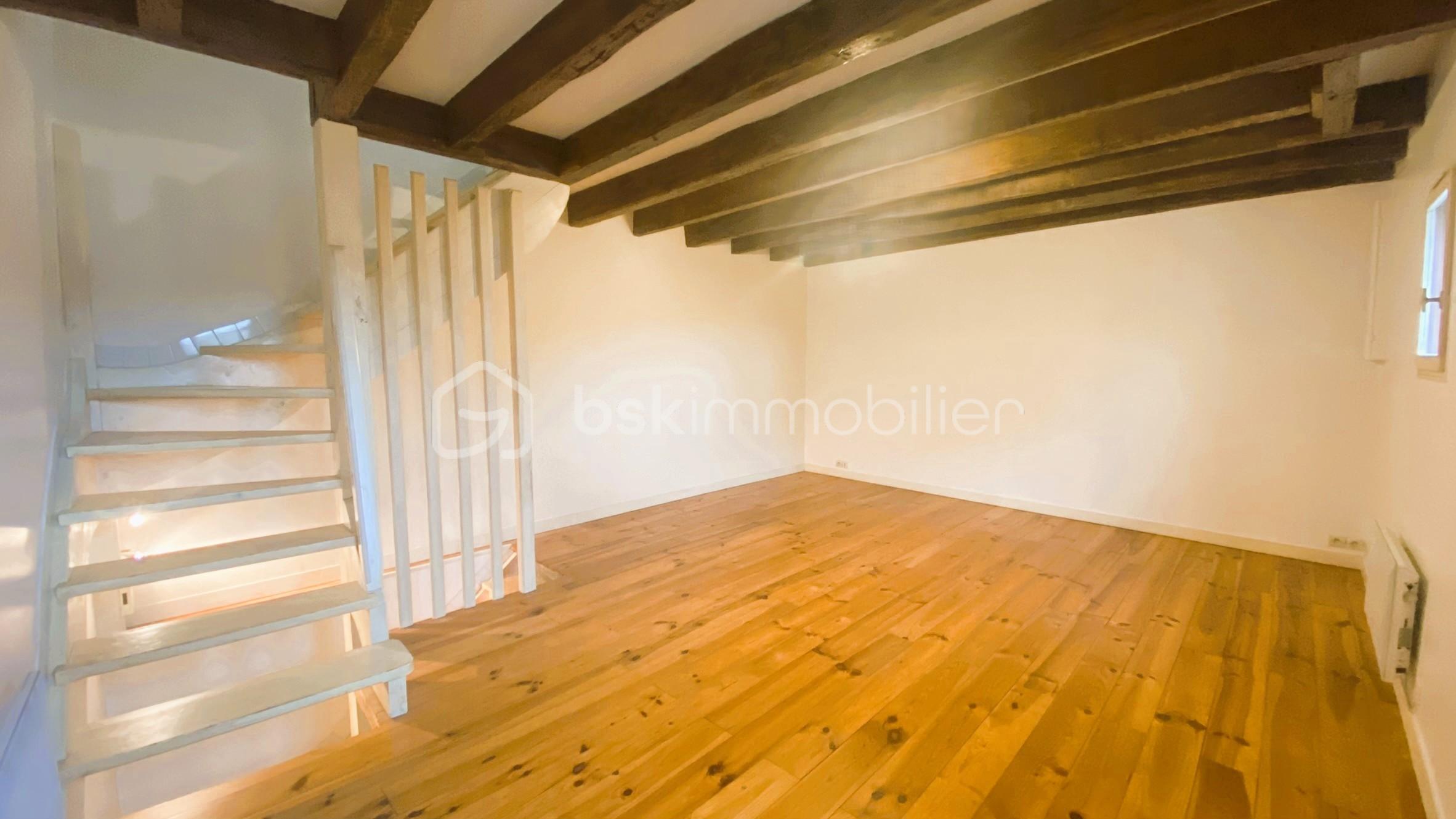 Maison ancienne de 58,64 m² - etage1.1.JPEG