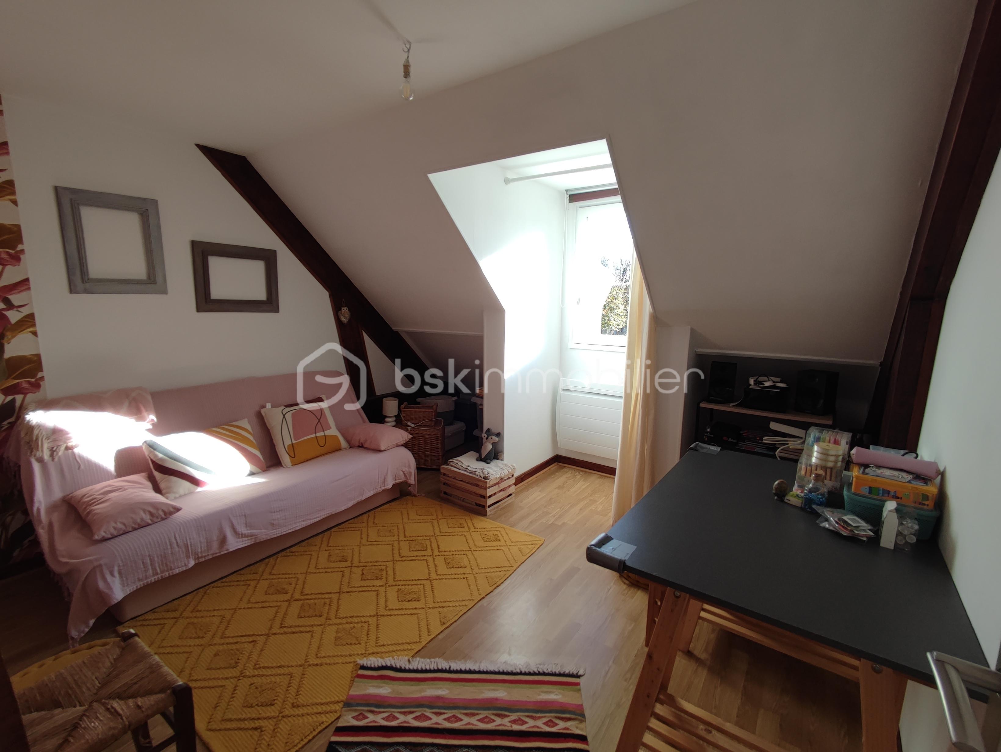 Maison de 184 m² - 1764075590279.jpg