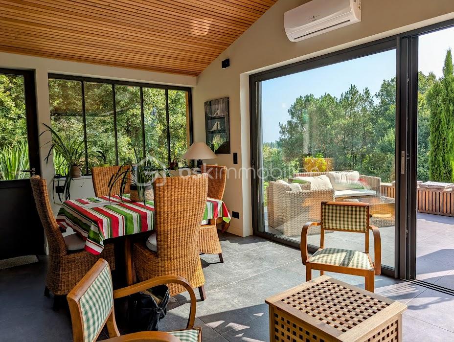 Maison de 200 m² - 2.jpg