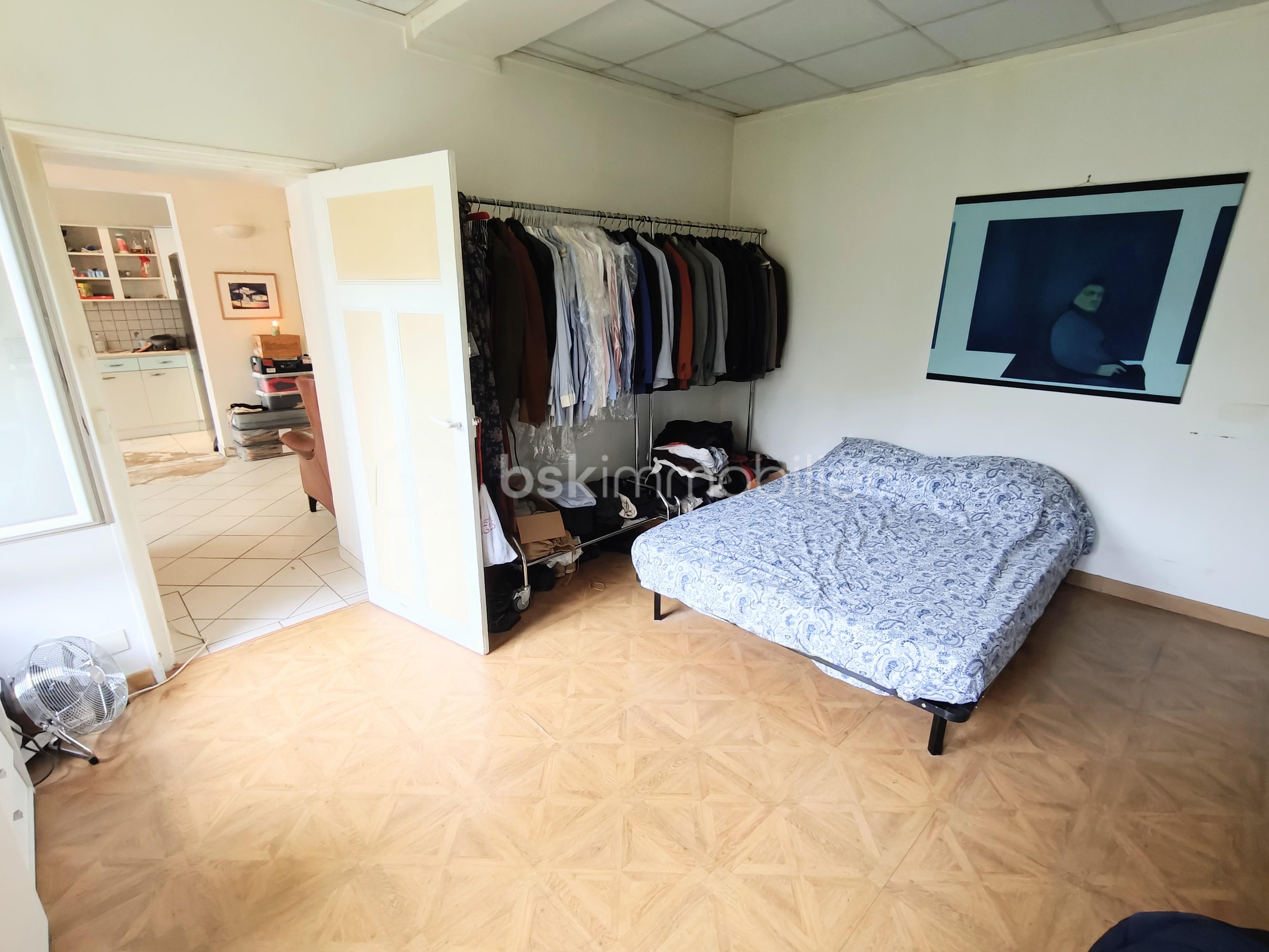 Immeuble mixte de 192 m² - IMG20250916183658~2.jpg