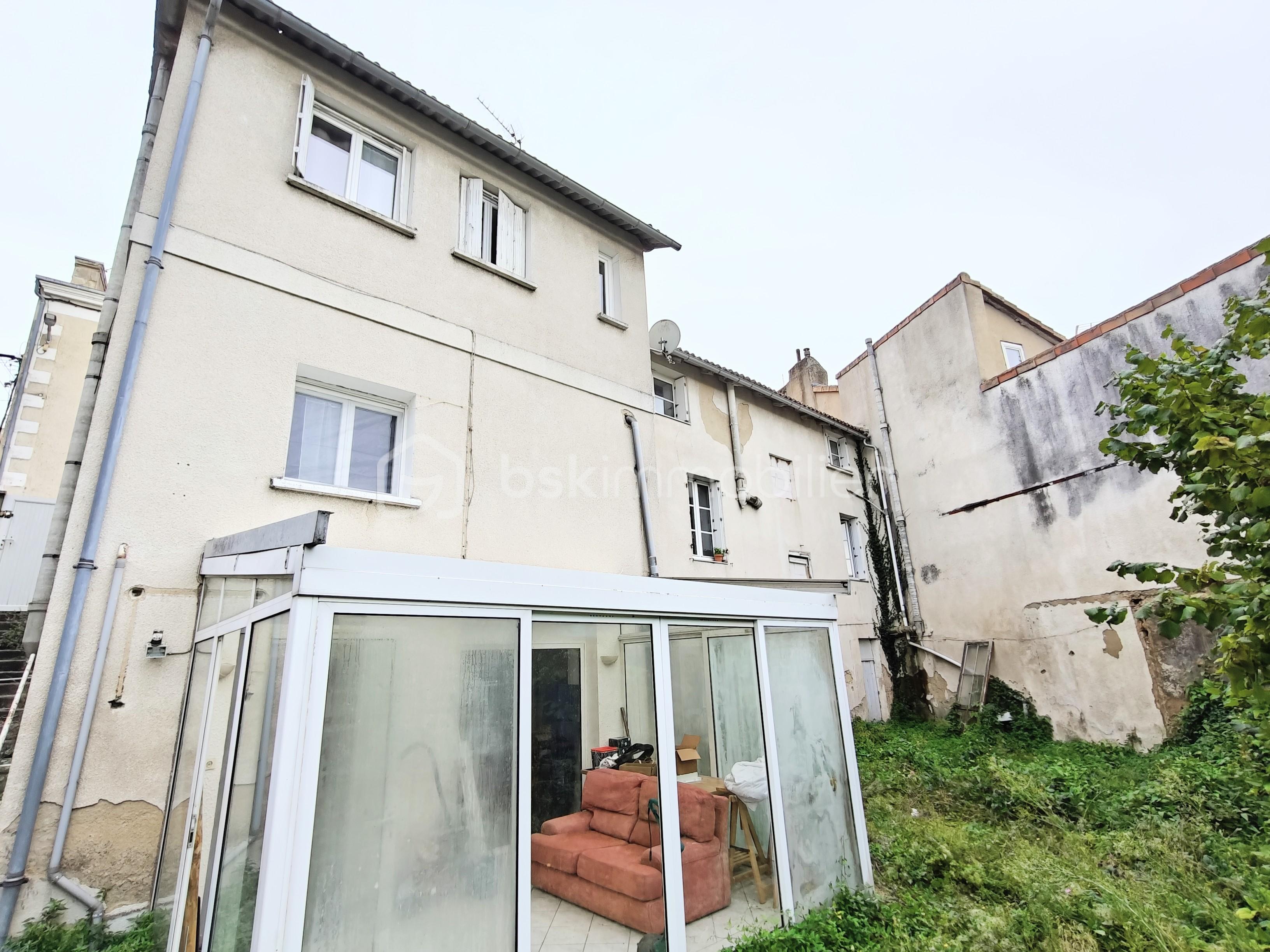 Immeuble mixte de 192 m² - IMG20250916183749~2.jpg