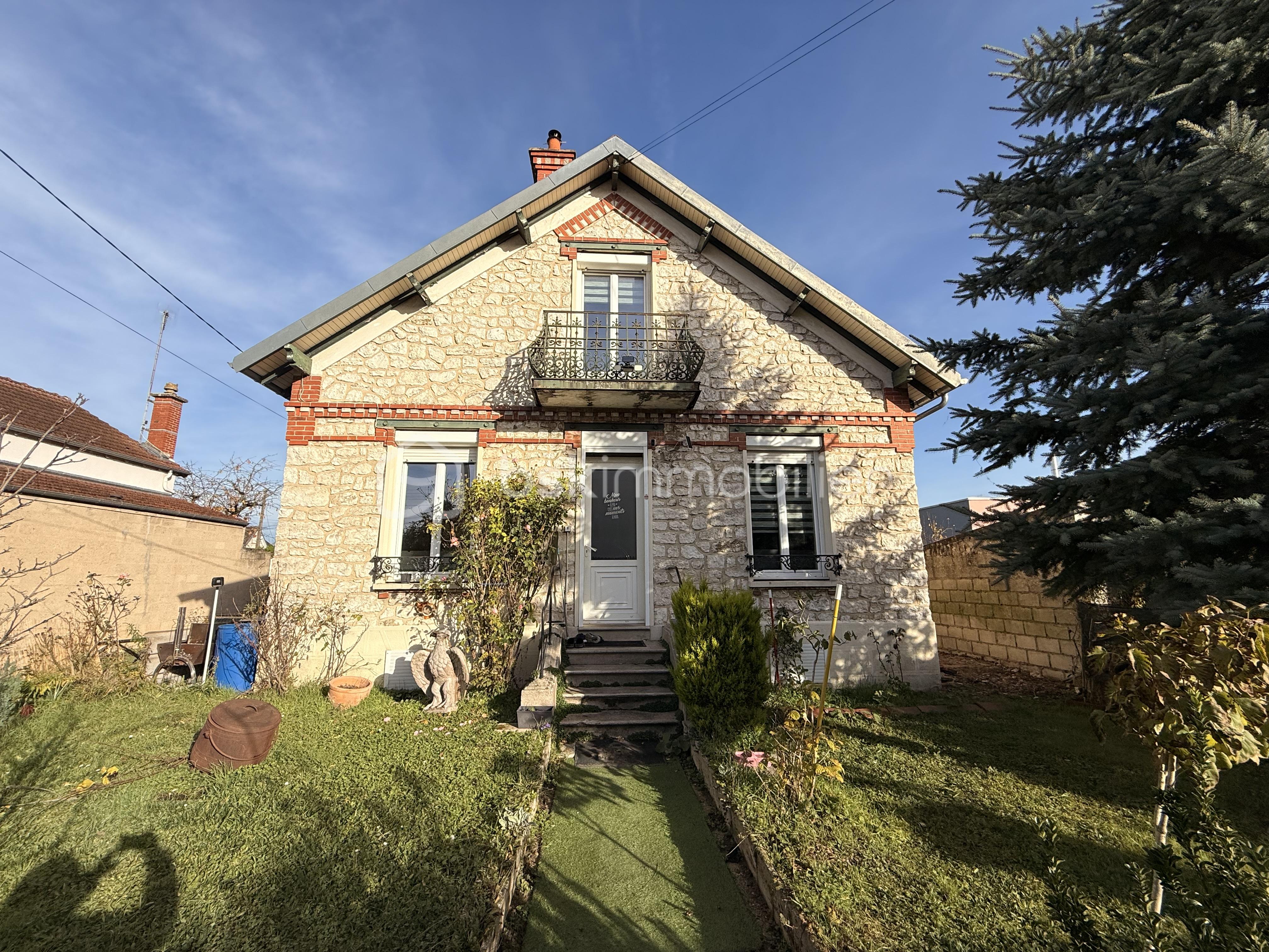 Maison en pierre de 103 m²