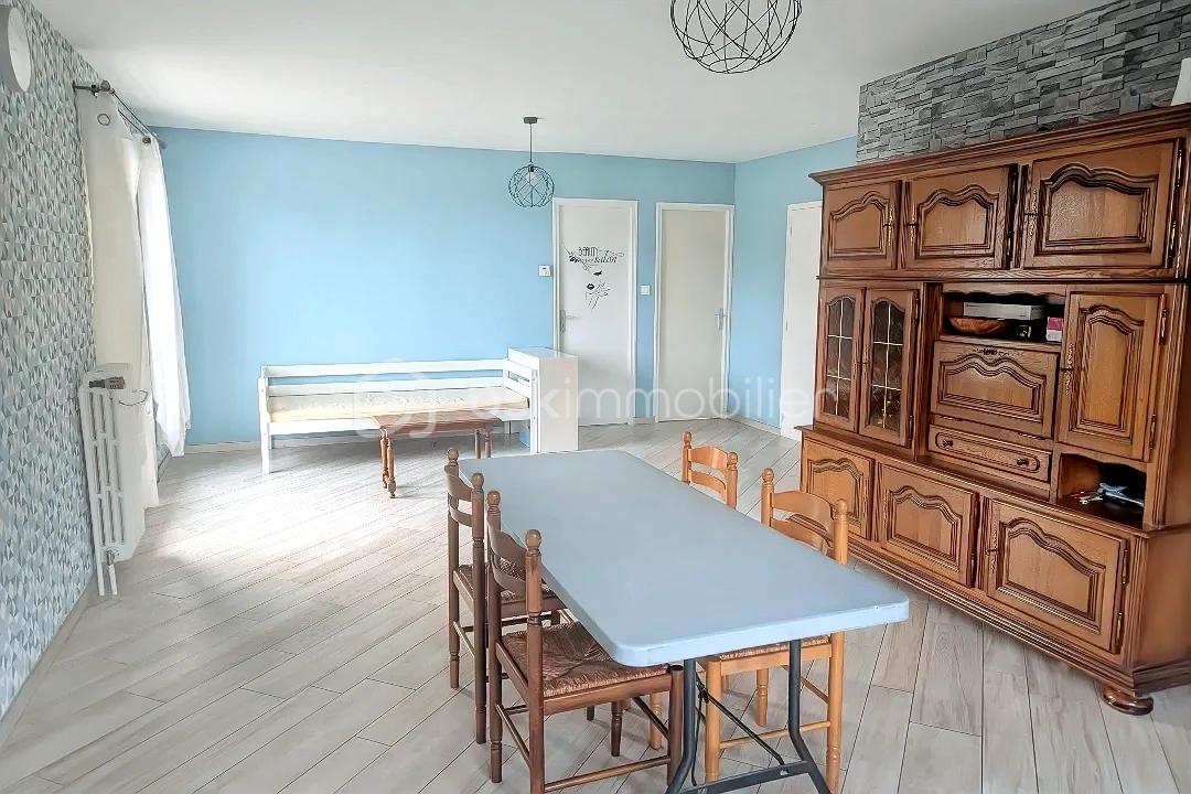 Maison traditionnelle de 160 m² - hoqi-8220b11ed693457badc31609030568da.jpg