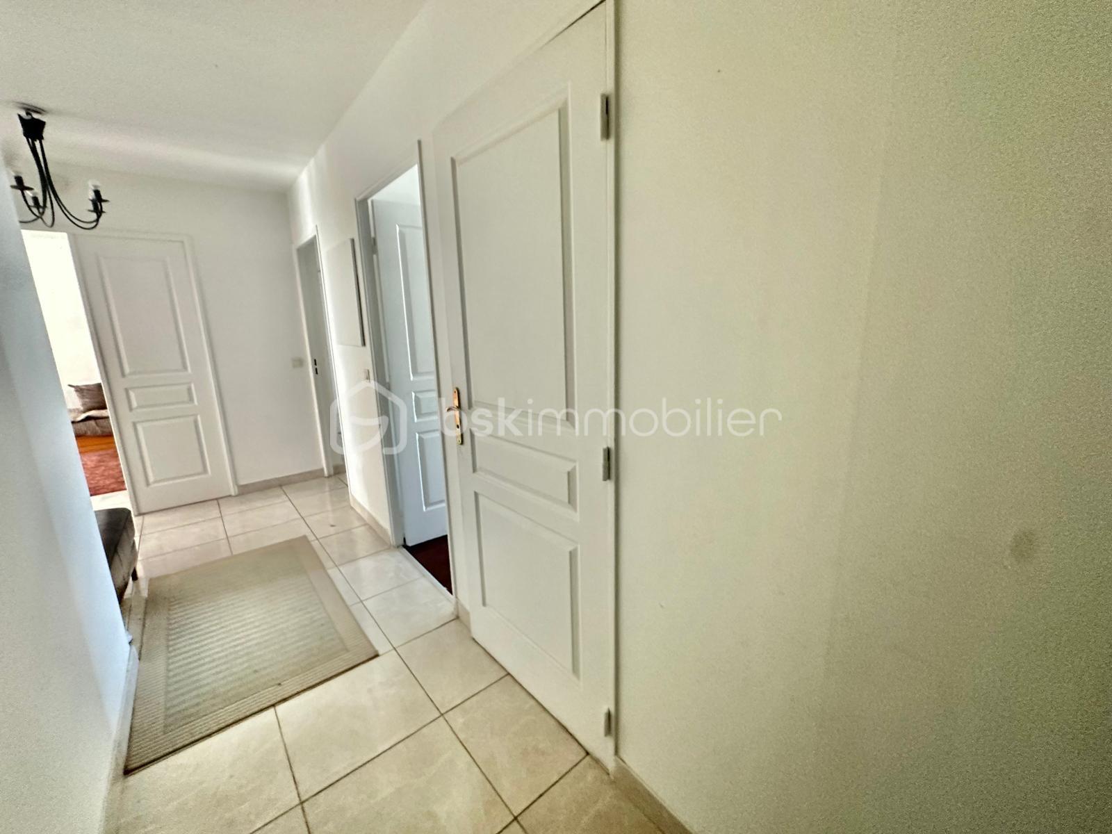 Appartement de 85 m² - 37026ef0-698f-4e62-990c-08550f429650.jpeg
