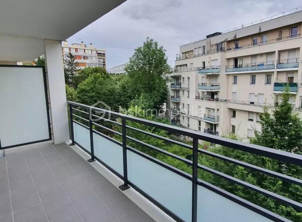 Appartement de 85 m² - 260a0c63-6ea1-4d54-ab5f-6d3606062c96.jpeg