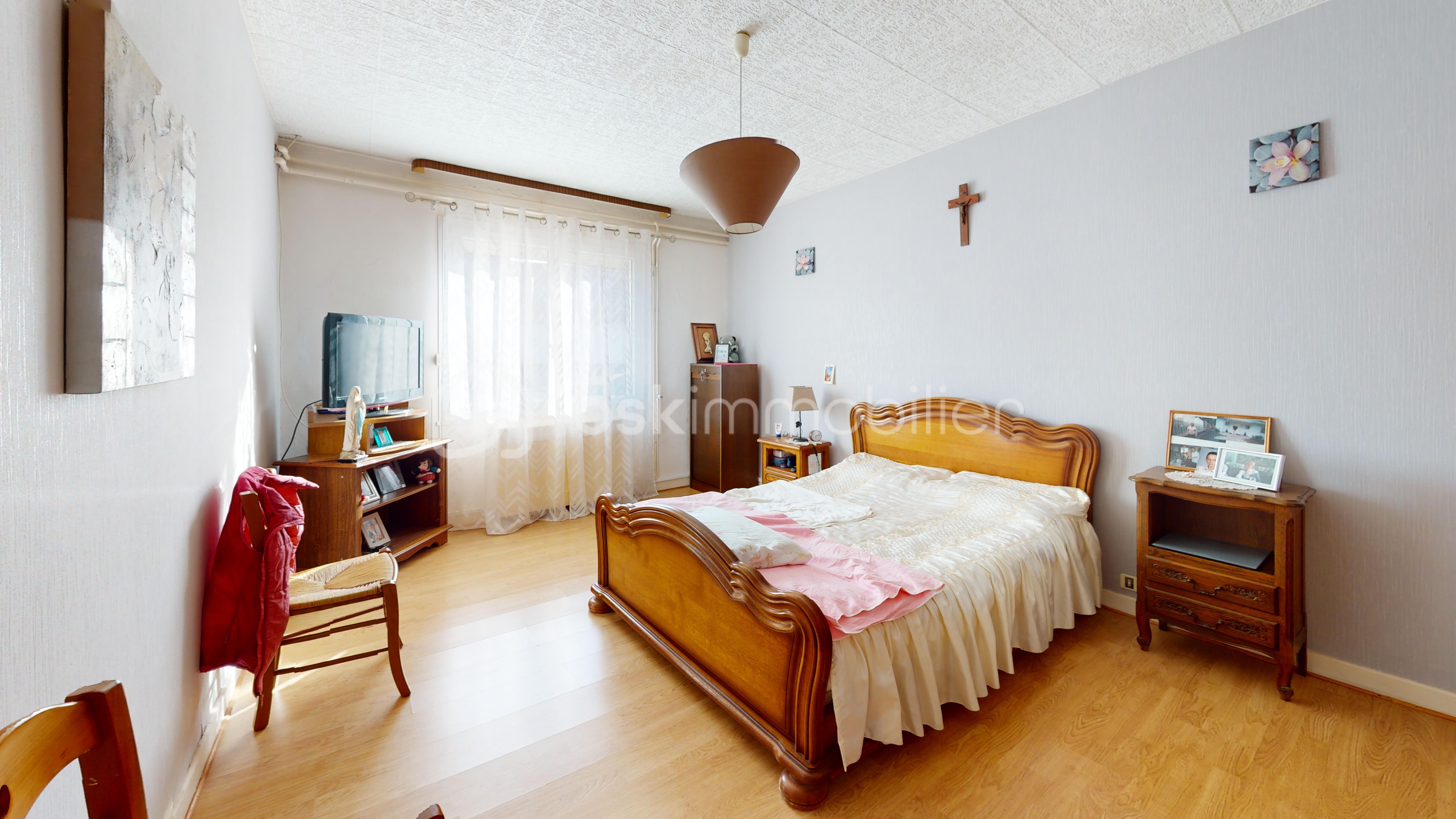 Bedroom.jpg