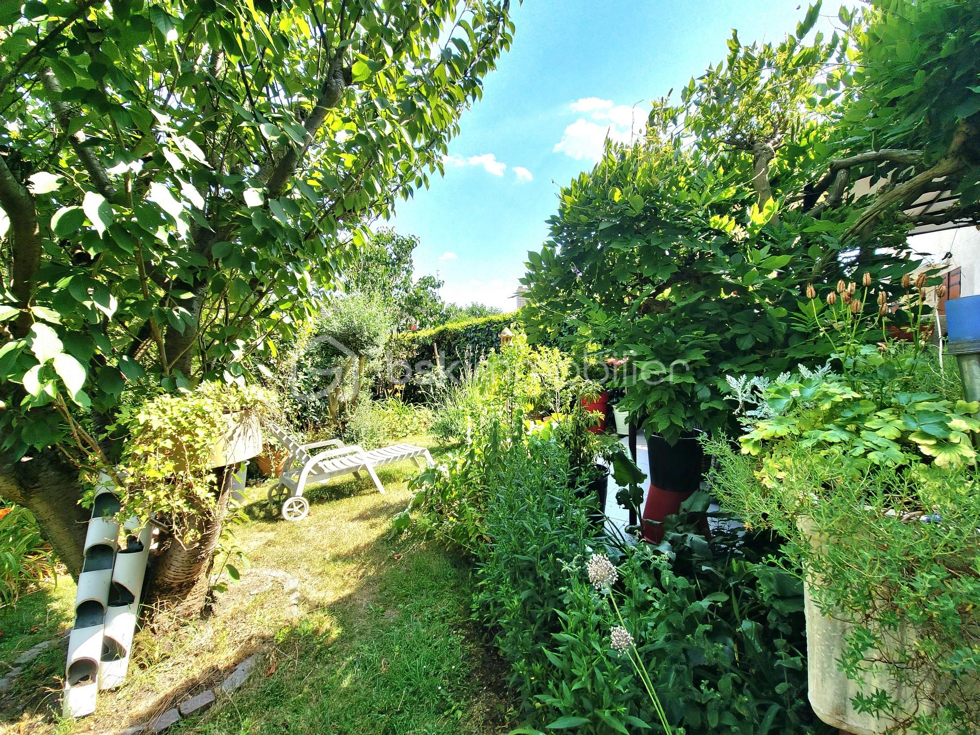 03 Jardin a.jpg