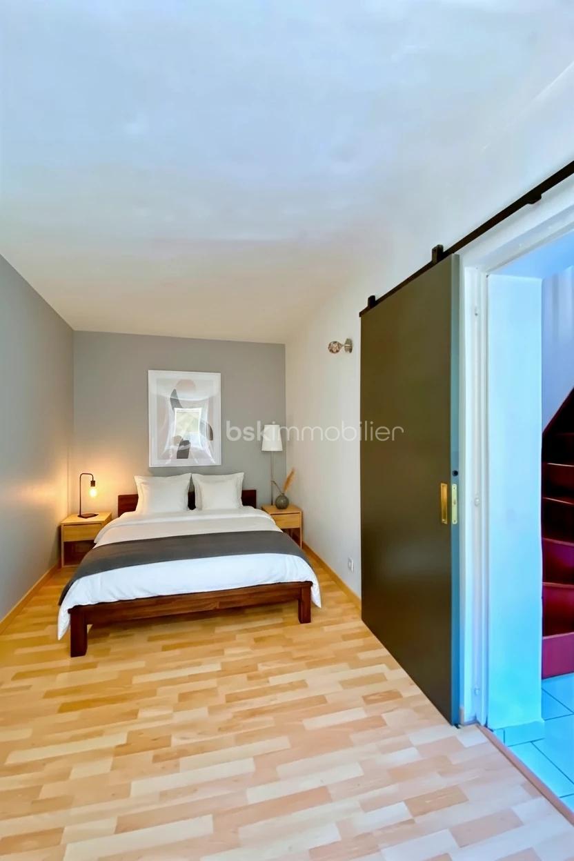 hoqi-homestaging_750bb45d1b3e446aa6c0c271efe9fe5d_1776760127.jpg