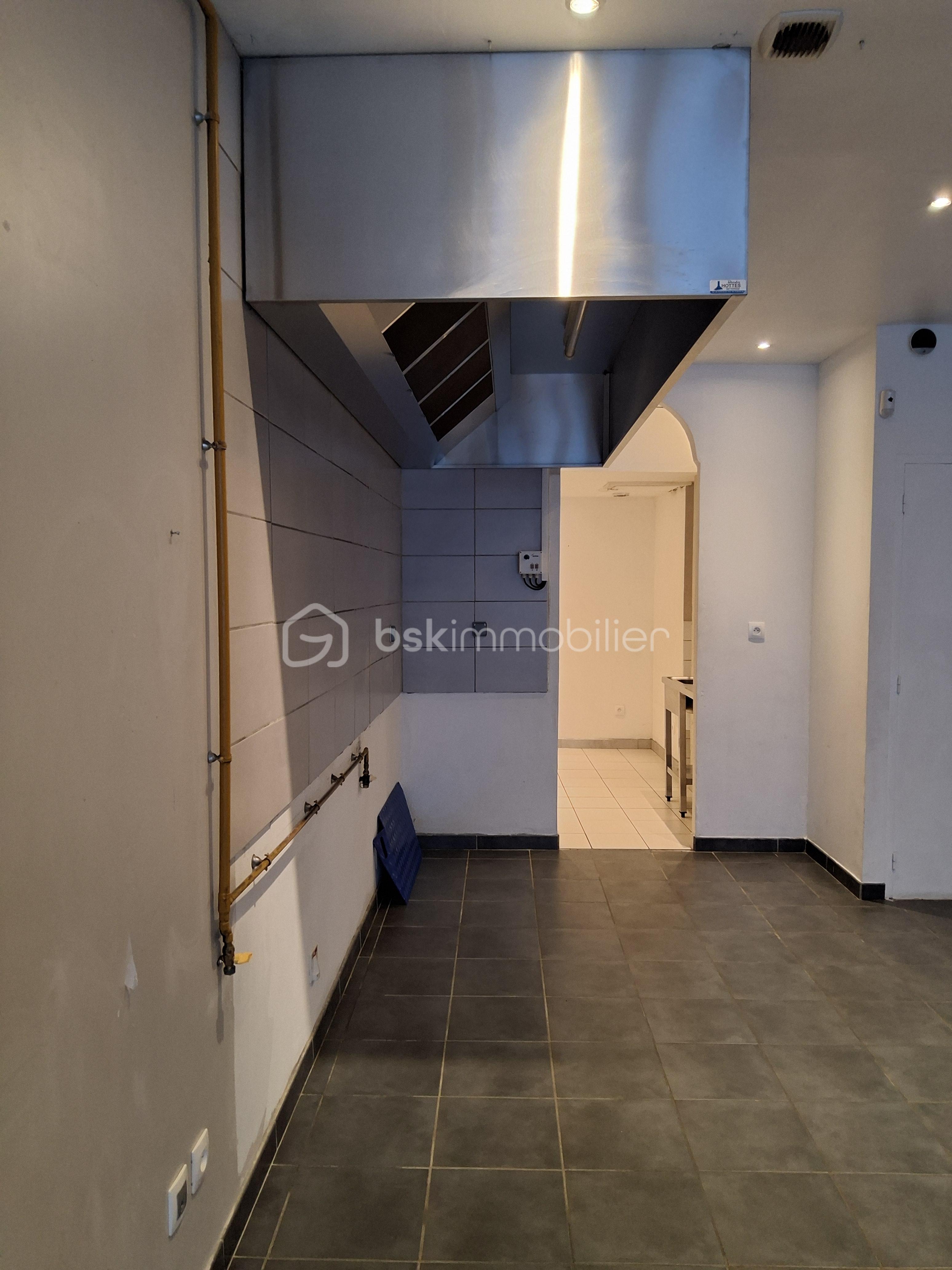 Local commercial de 50,30 m² - 450.jpg