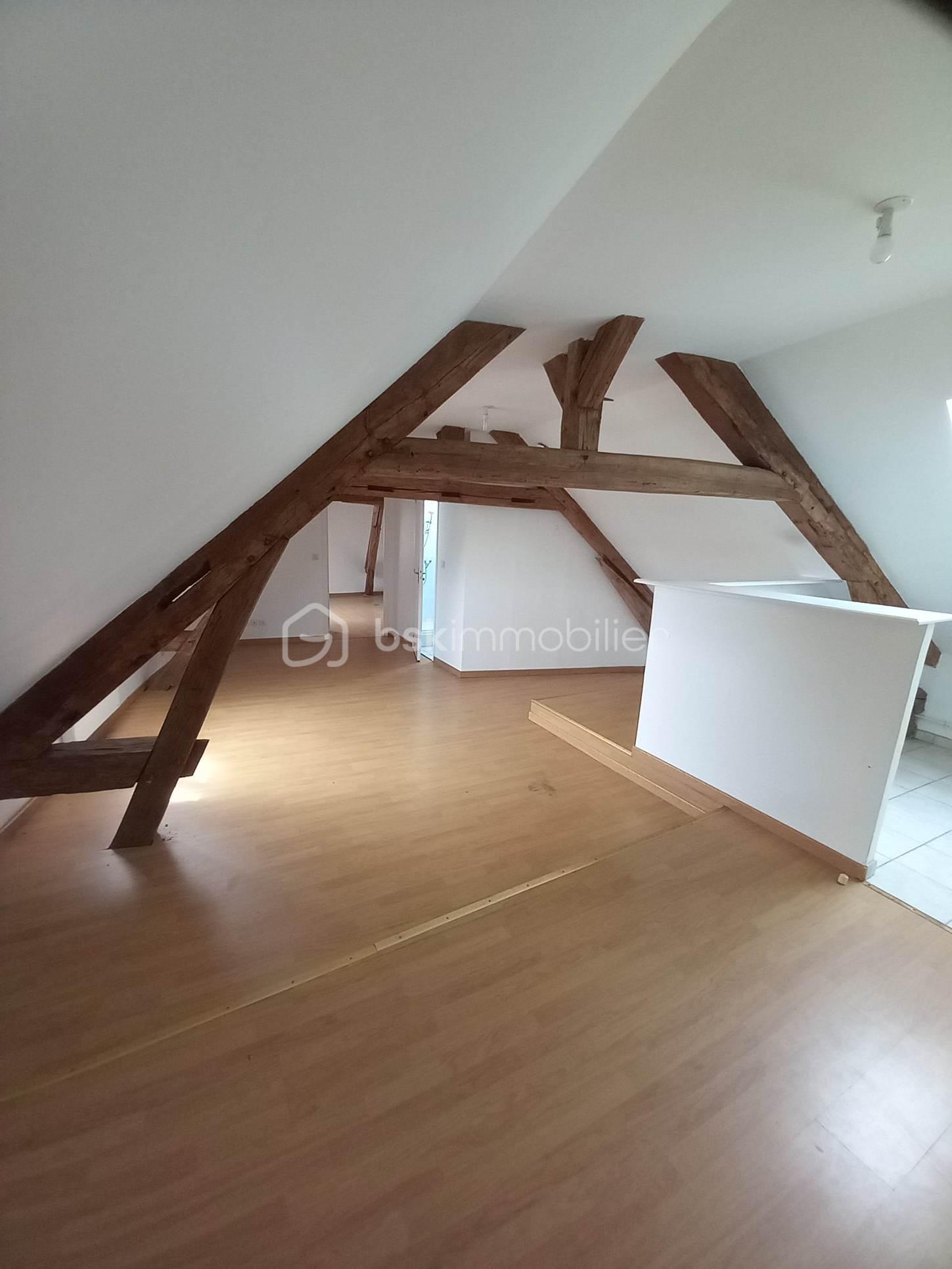 Immeuble mixte de 400 m² - 353718586_1053024132328880_45065364782147544_n.jpg
