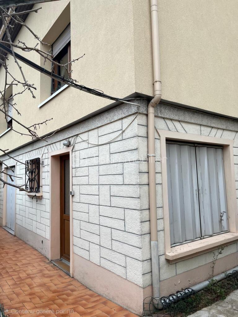 Maison traditionnelle de 162 m² - PHOTO-2021(9)(1).jpg