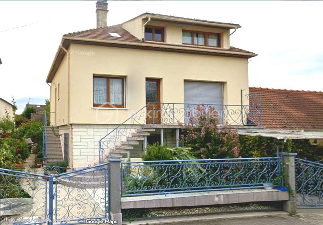 Maison traditionnelle de 162 m²