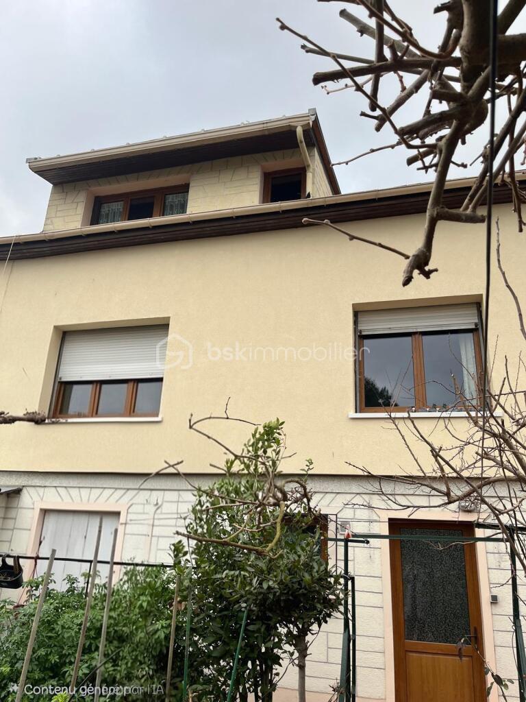 Maison traditionnelle de 162 m² - PHOTO-2021(11)(1)(1)(1).jpg