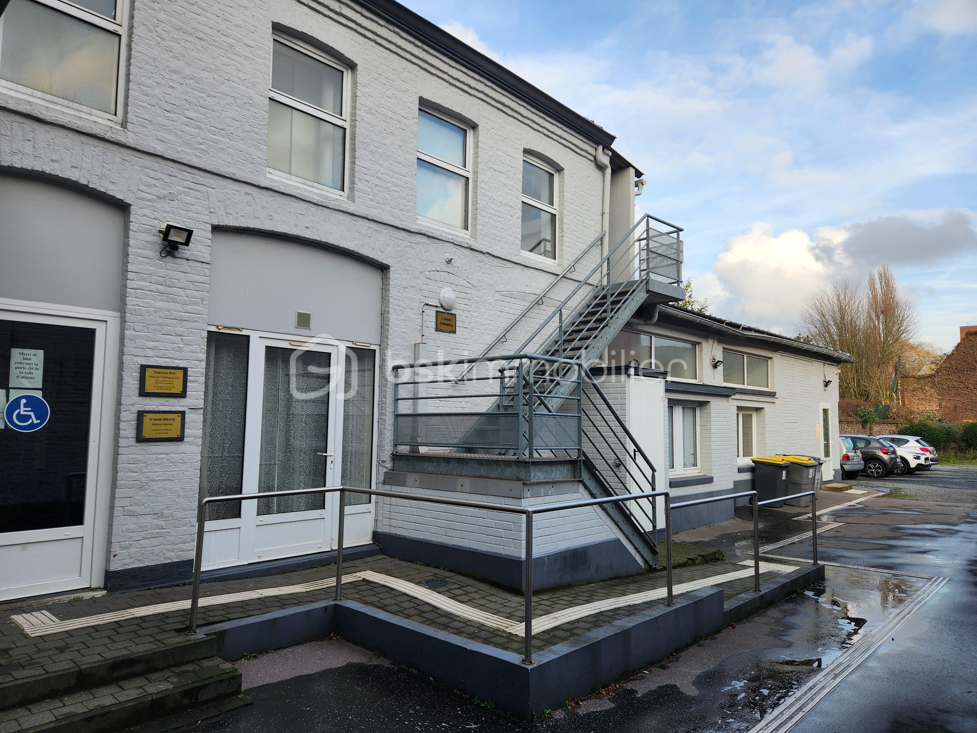 Immeuble mixte de 450 m² - 1000010203.jpg