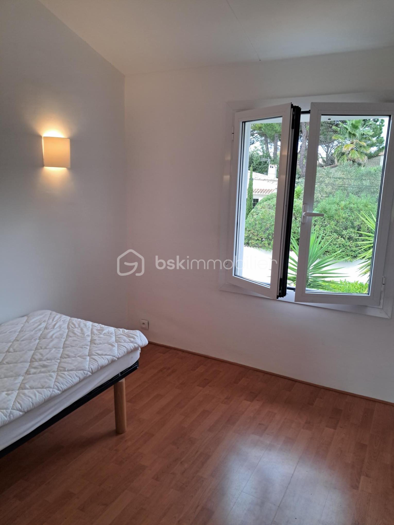 Maison d architecte de 170 m² - 14c-ch haut.jpg