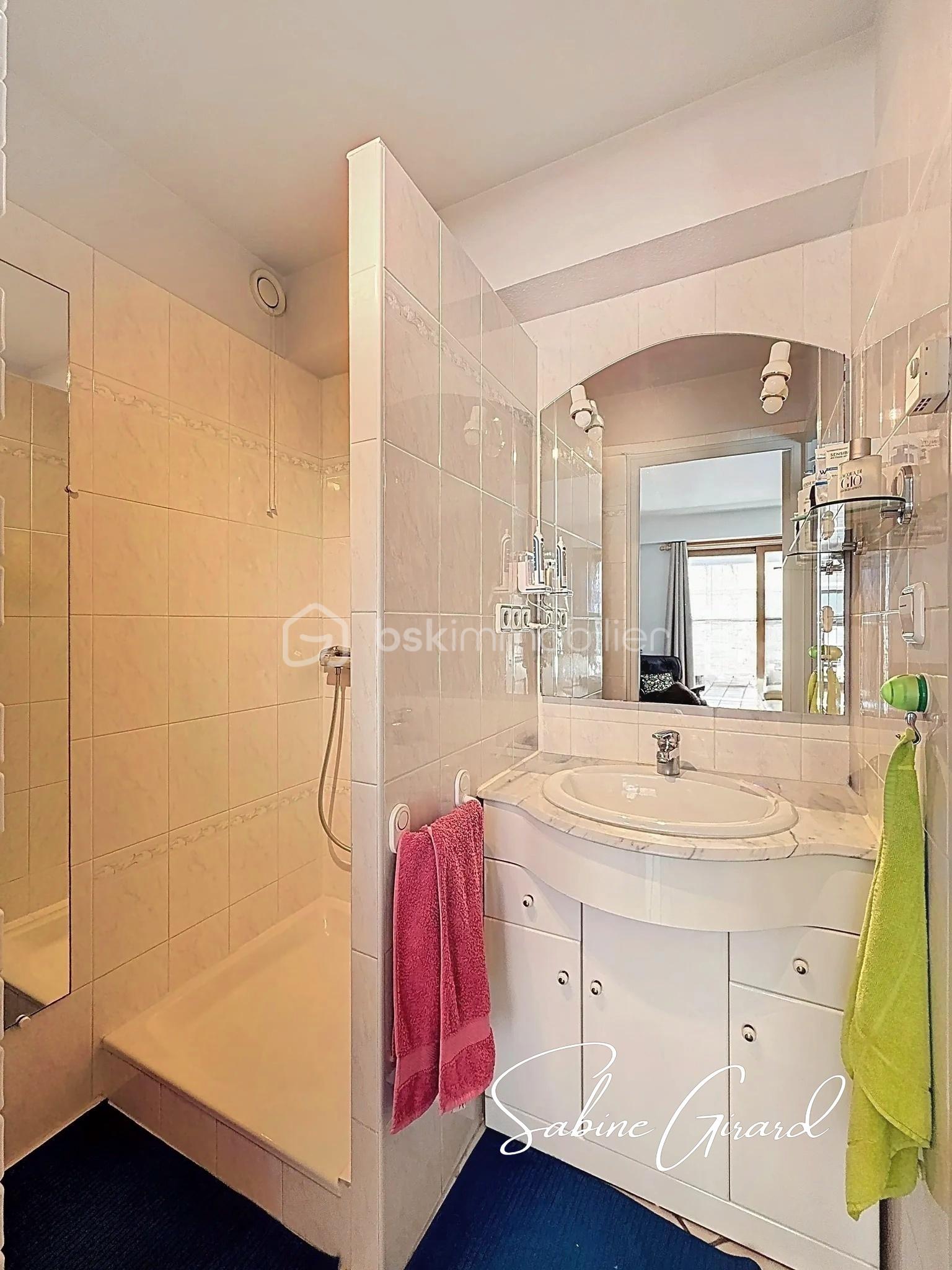 Maison de 101 m² - rue-du-vercors_00008_20e1446.jpeg