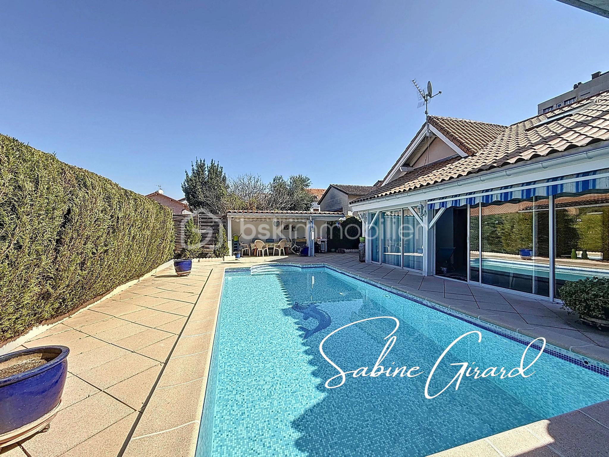 Maison de 101 m² - rue-du-vercors_00021_89fc21a.jpeg