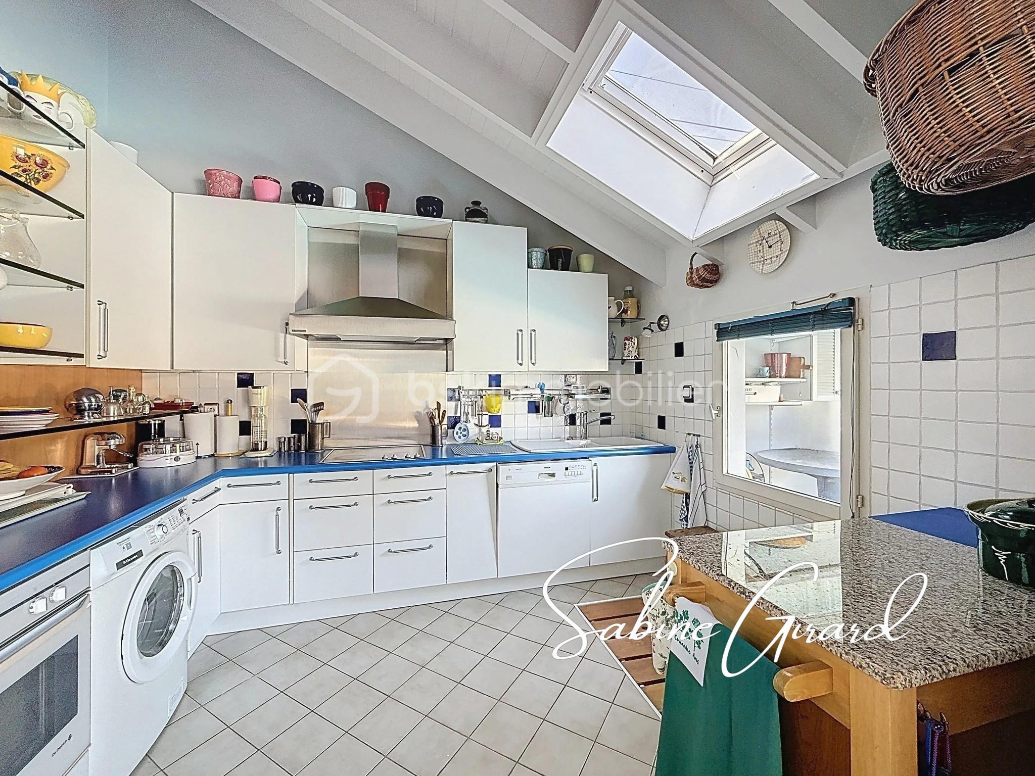 Maison de 101 m² - rue-du-vercors_00015_f3472b4.jpeg