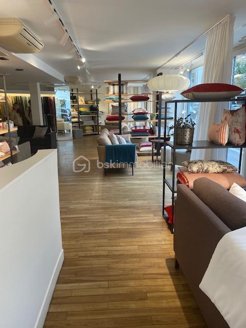 Local commercial de 55 m² - IMG_4911.jpg