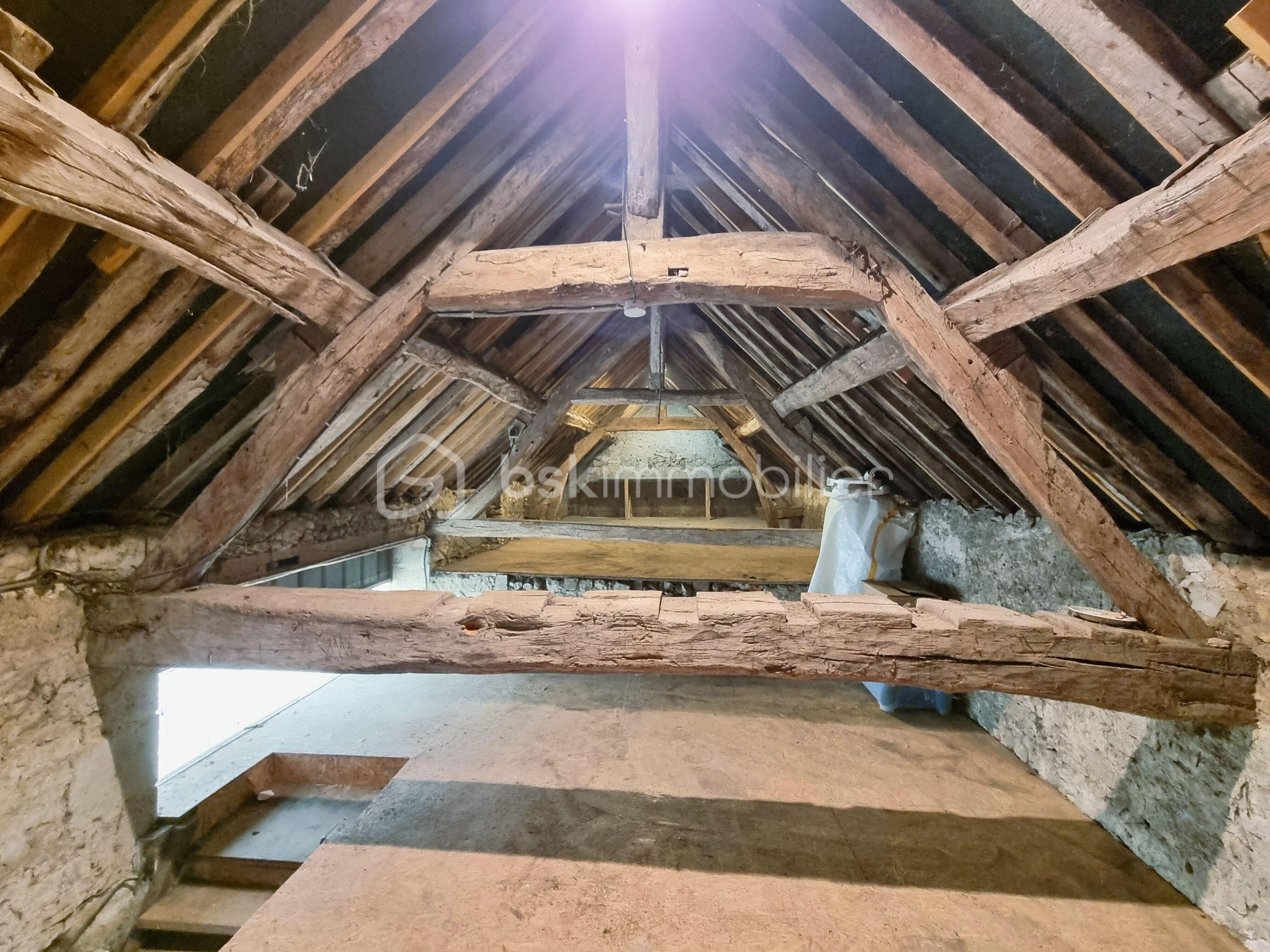 Maison ancienne de 178 m² - 20241026_115200.jpg