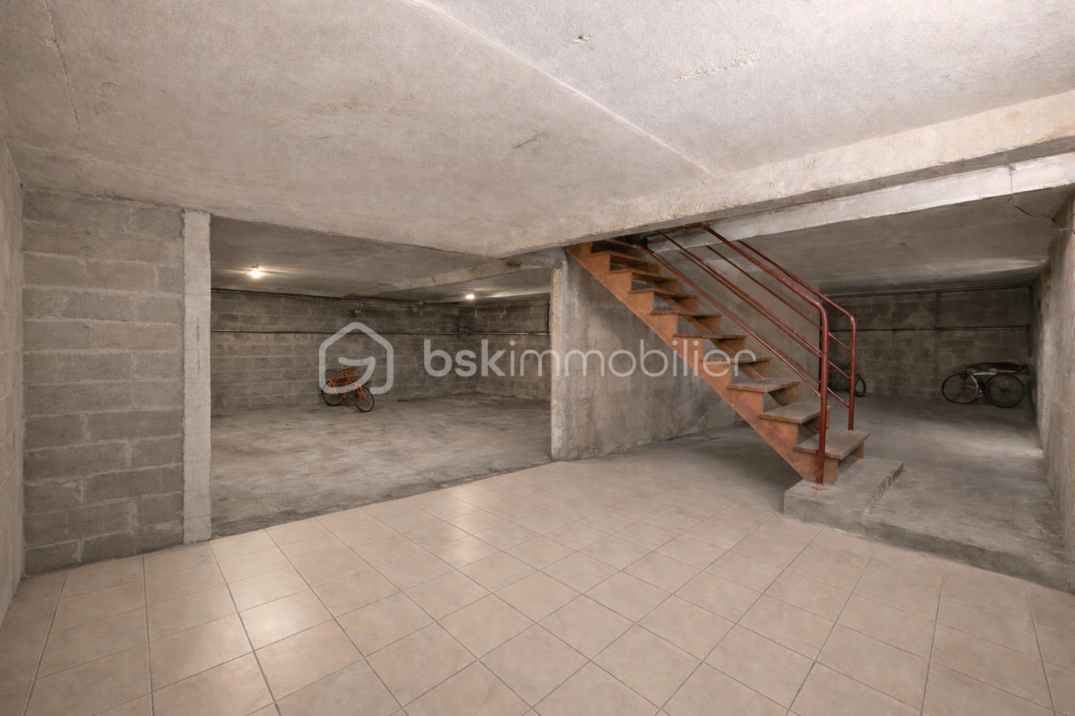 Maison de 74,18 m² - sous sol.png