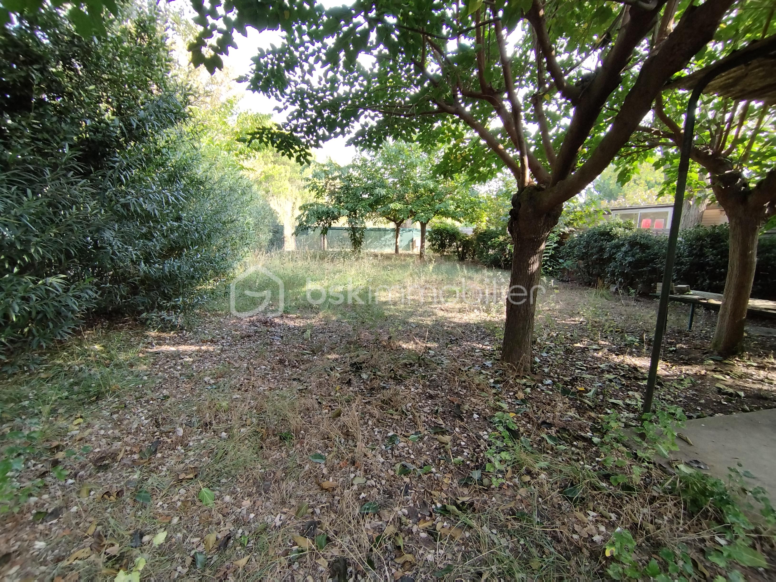 Terrain de loisirs de 335,99 m² - 1697897436461.jpg
