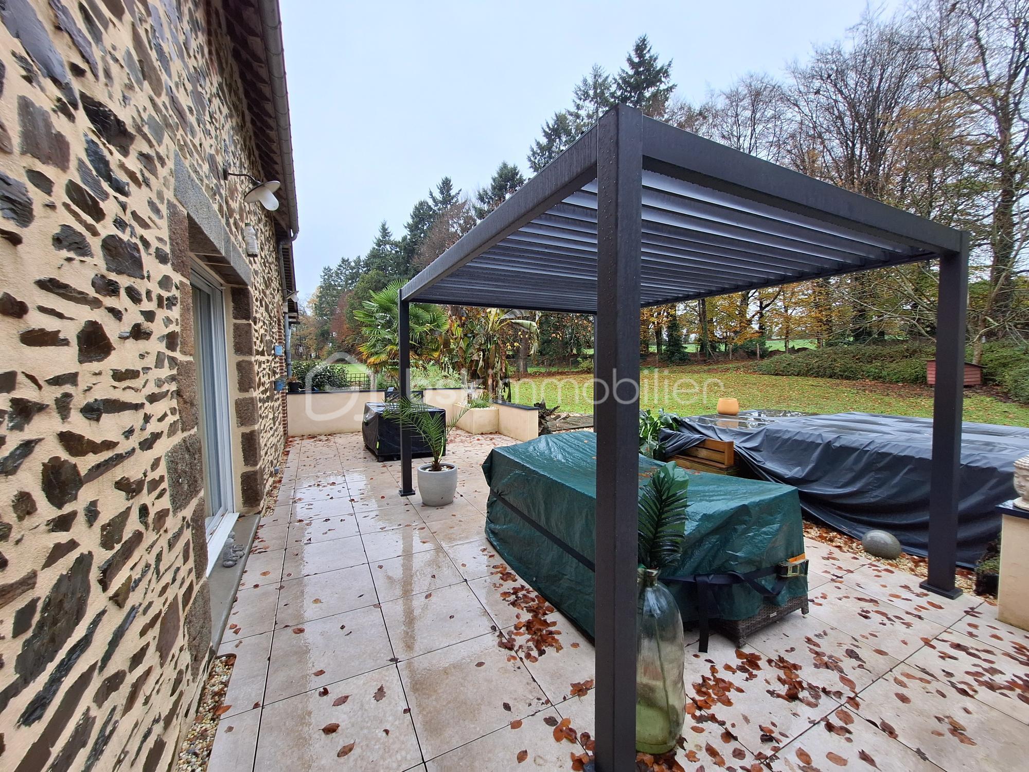 Maison longere de 200 m² - 20251128_135516.jpg