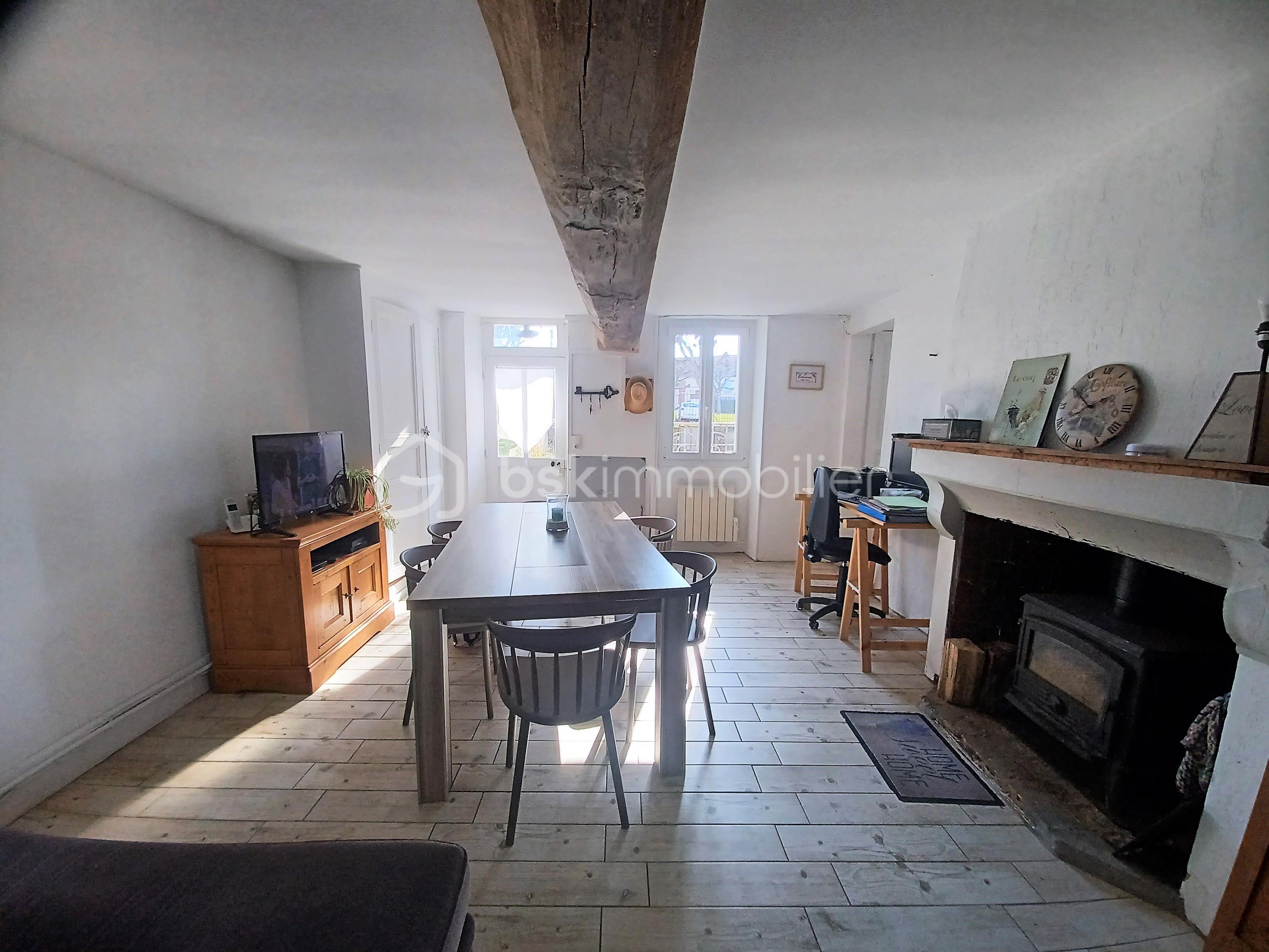 Maison de 133 m² - SALLE A MANGER.jpg