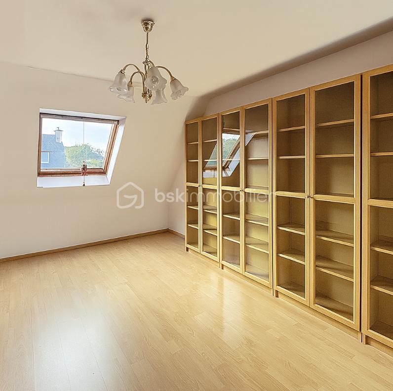 Maison de 116 m² - bibliotheque vide.png