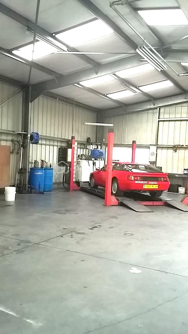 garage.jpg
