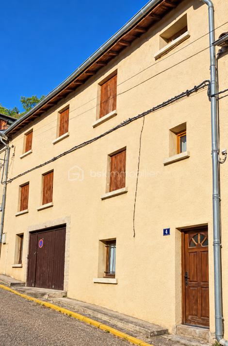 Facade.png