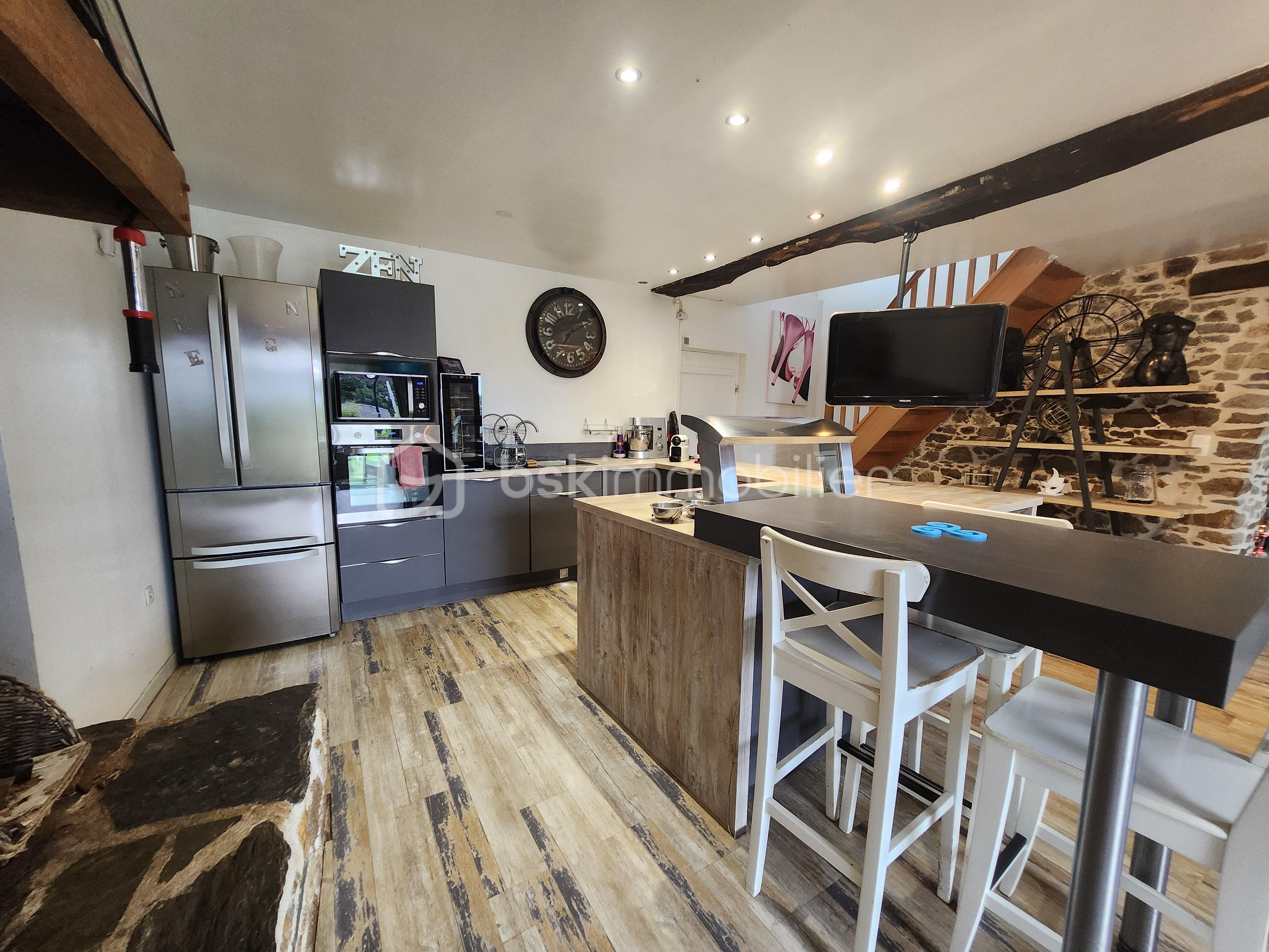 Maison en pierre de 157 m² - 20240902_190704.jpg