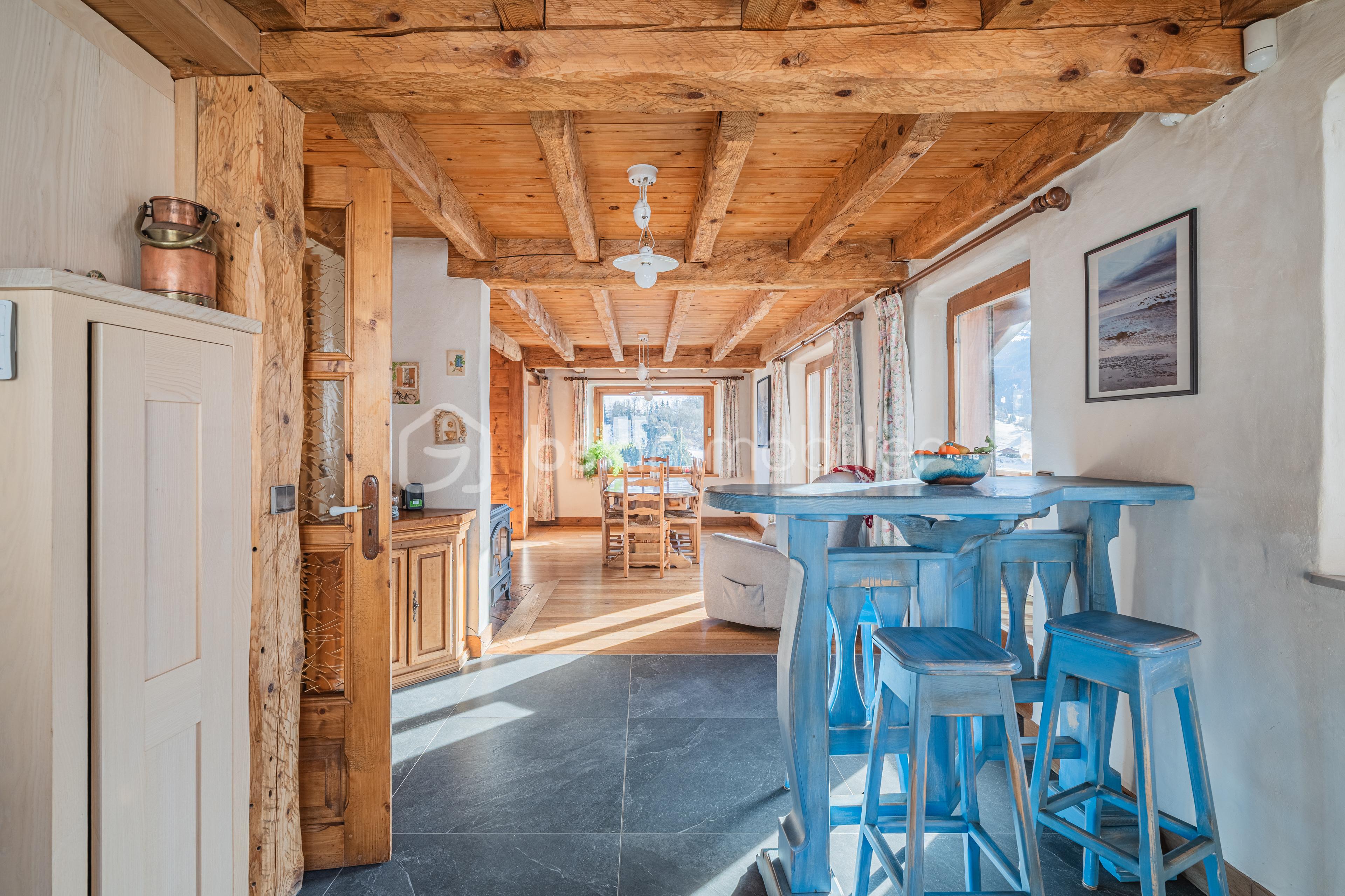 SEJOUR DEPUIS CUISINE.jpg