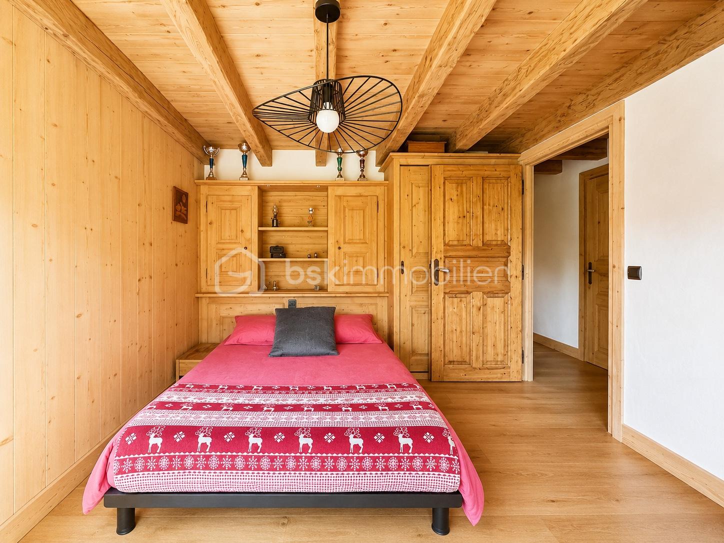chambre rouge.jpg