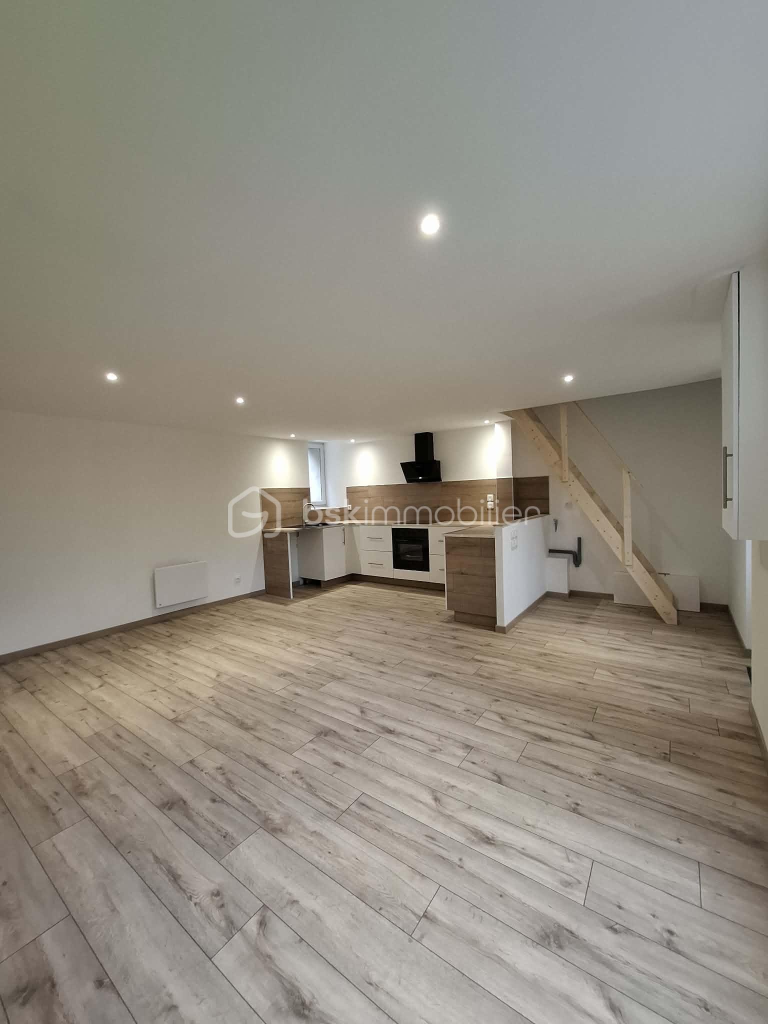 Maison de 51 m² - a98db02a-b28e-4f39-bd54-9c9f33d5a77e.jpg