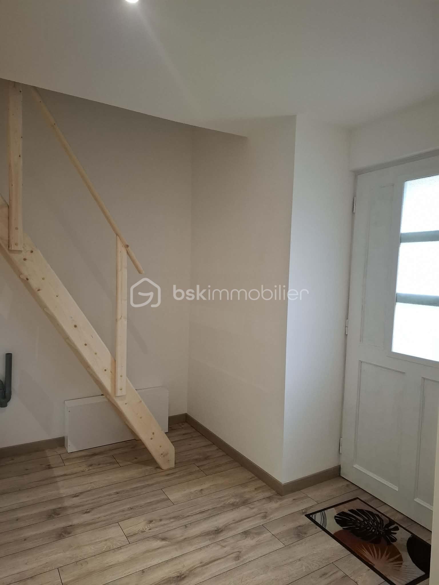 Maison de 51 m² - ab65c3bc-c522-4555-9a96-bbf8f2163ead.jpg