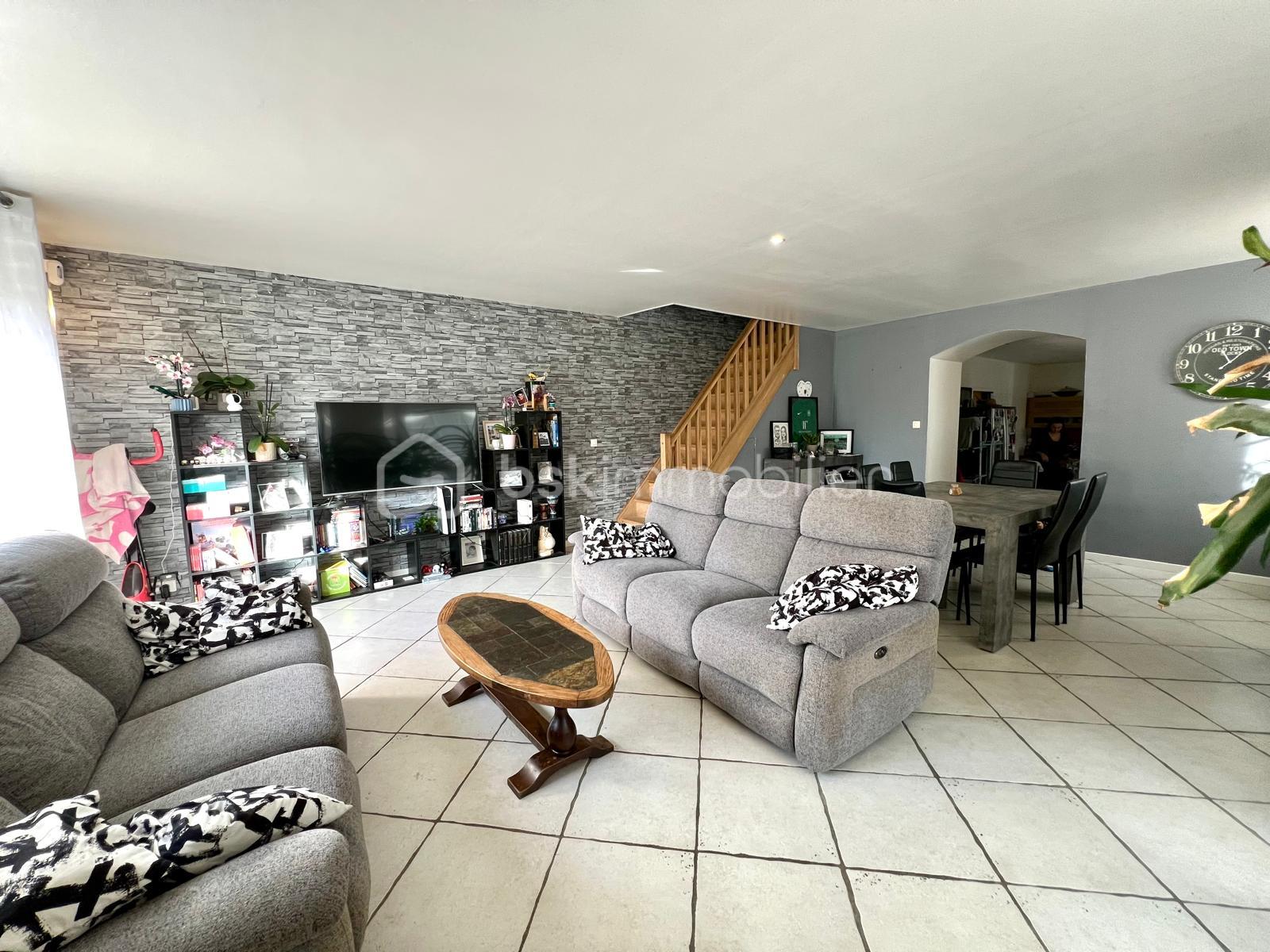 Maison de 110 m² - IMG-20251115-WA0033.jpg