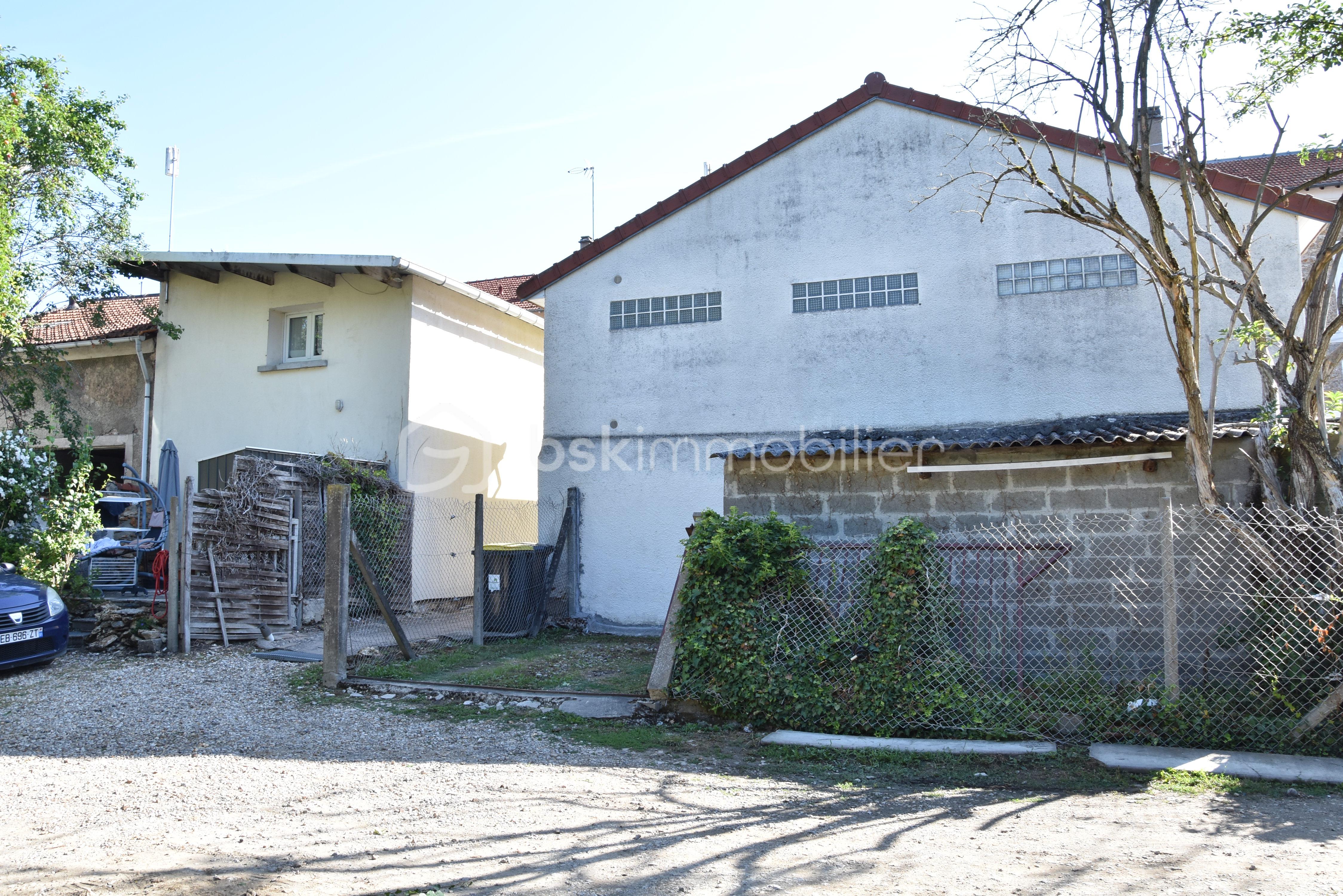 Immeuble de 266 m² - DSC_0759.JPG