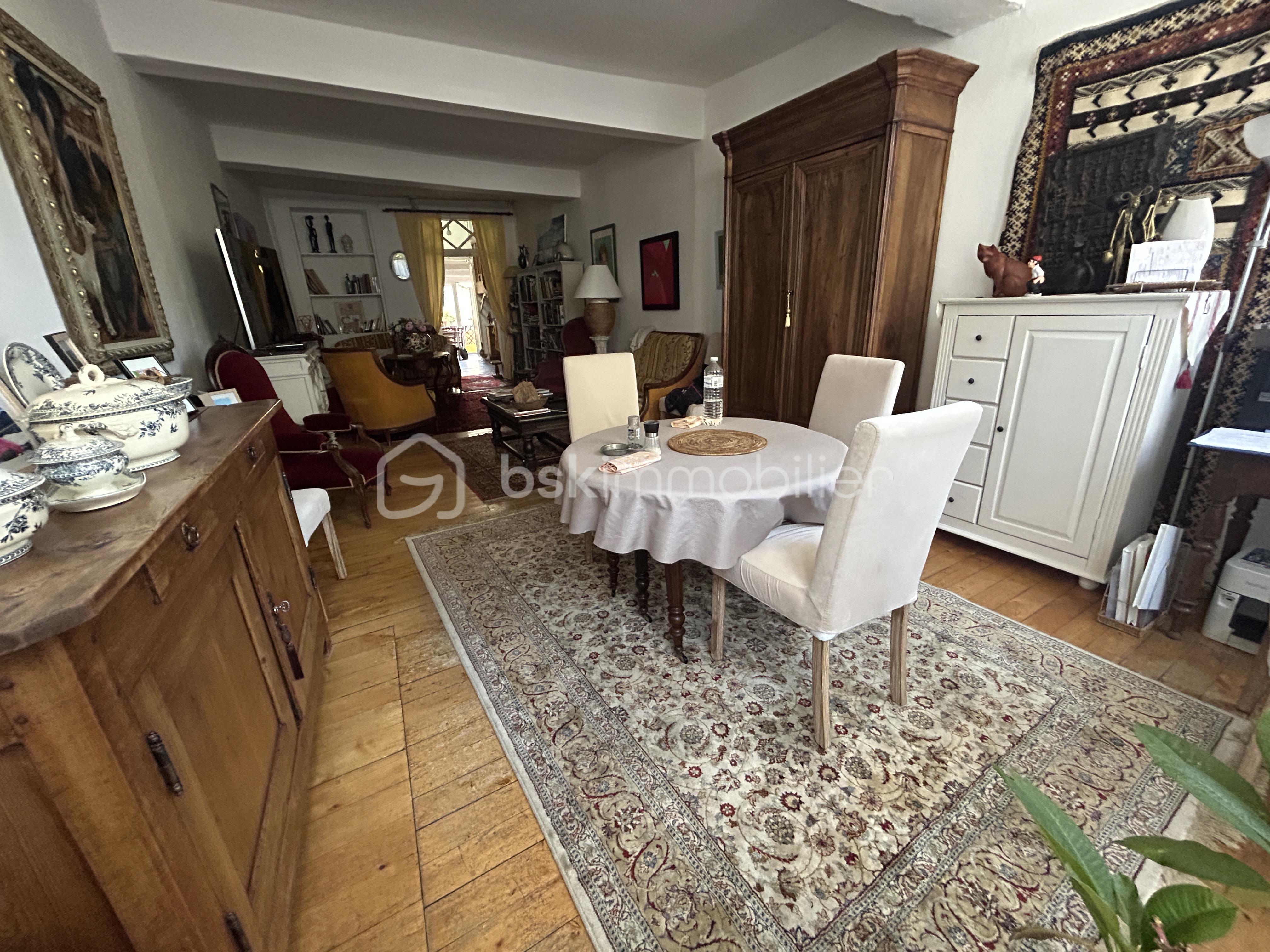 Immeuble de 353 m² - IMG_6333.JPG