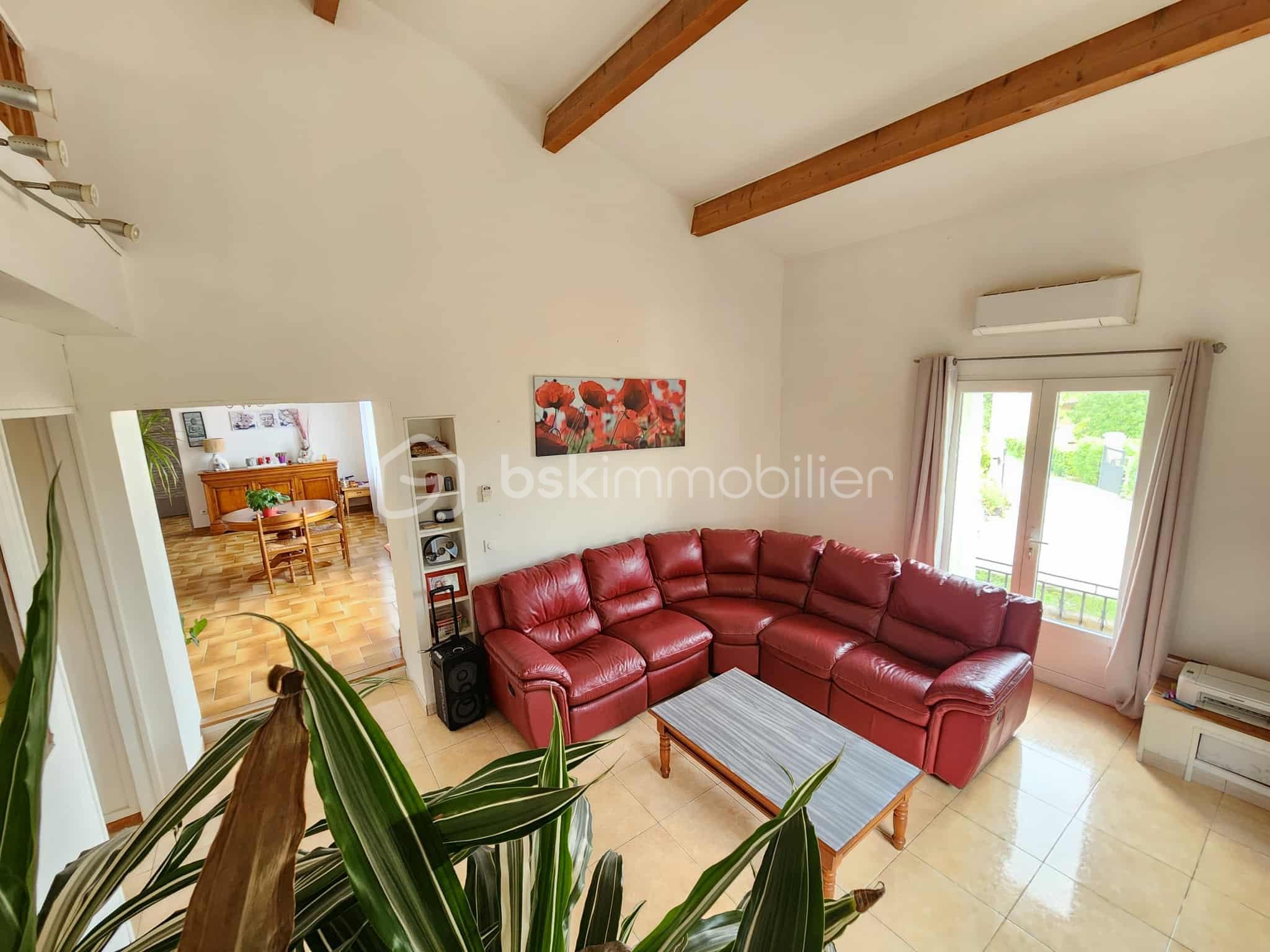 Maison de 214 m² - ca456182-7cfe-42de-941c-bd9f6a20a7dd.jpg