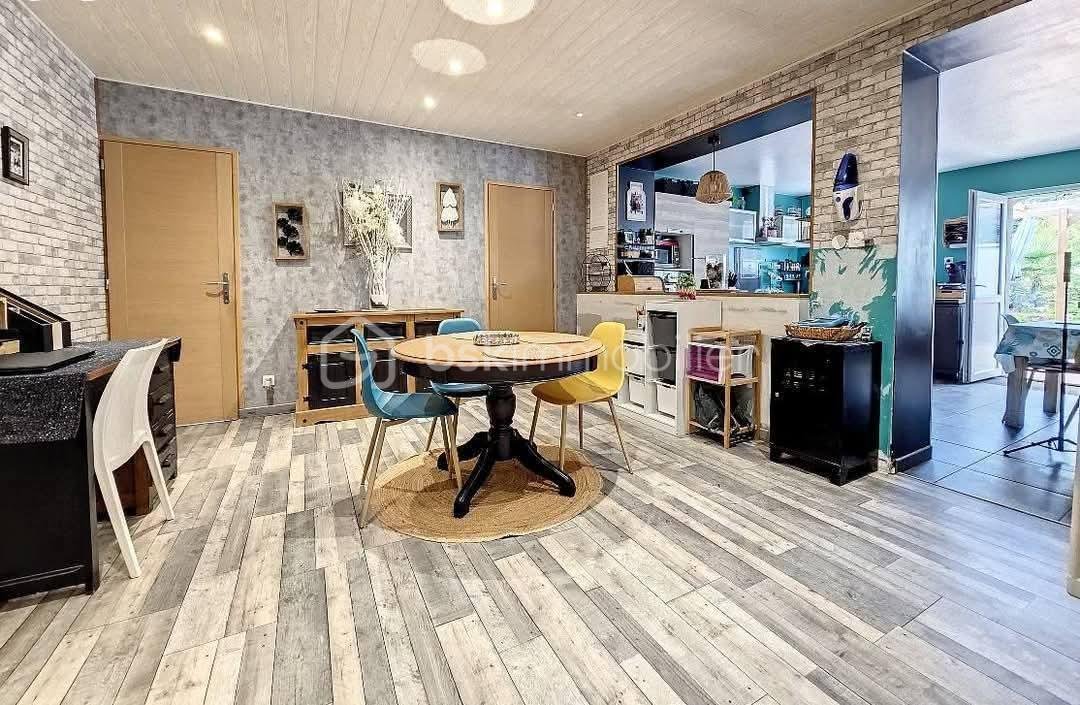 Maison de ville de 215 m² - FB_IMG_1767374328841.jpg