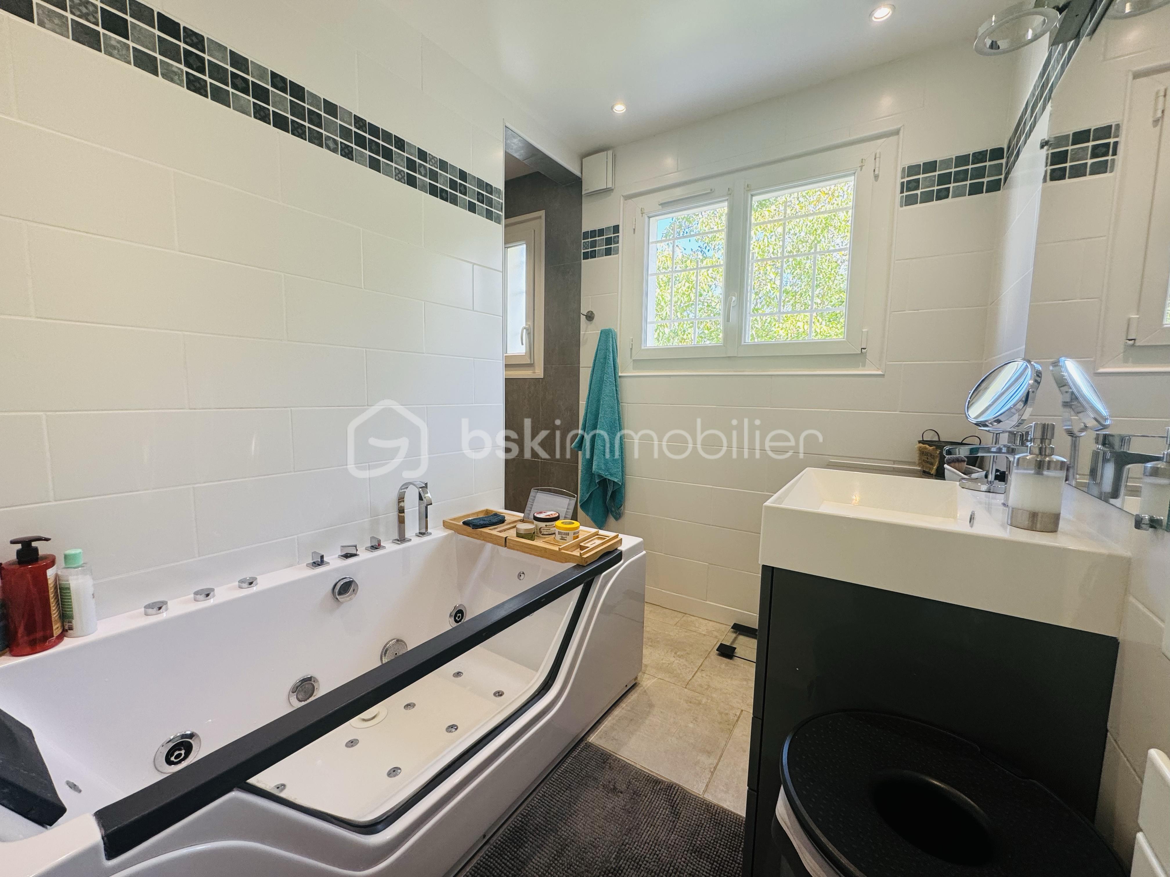 Maison de 146 m² - tempImageTcb49g.png