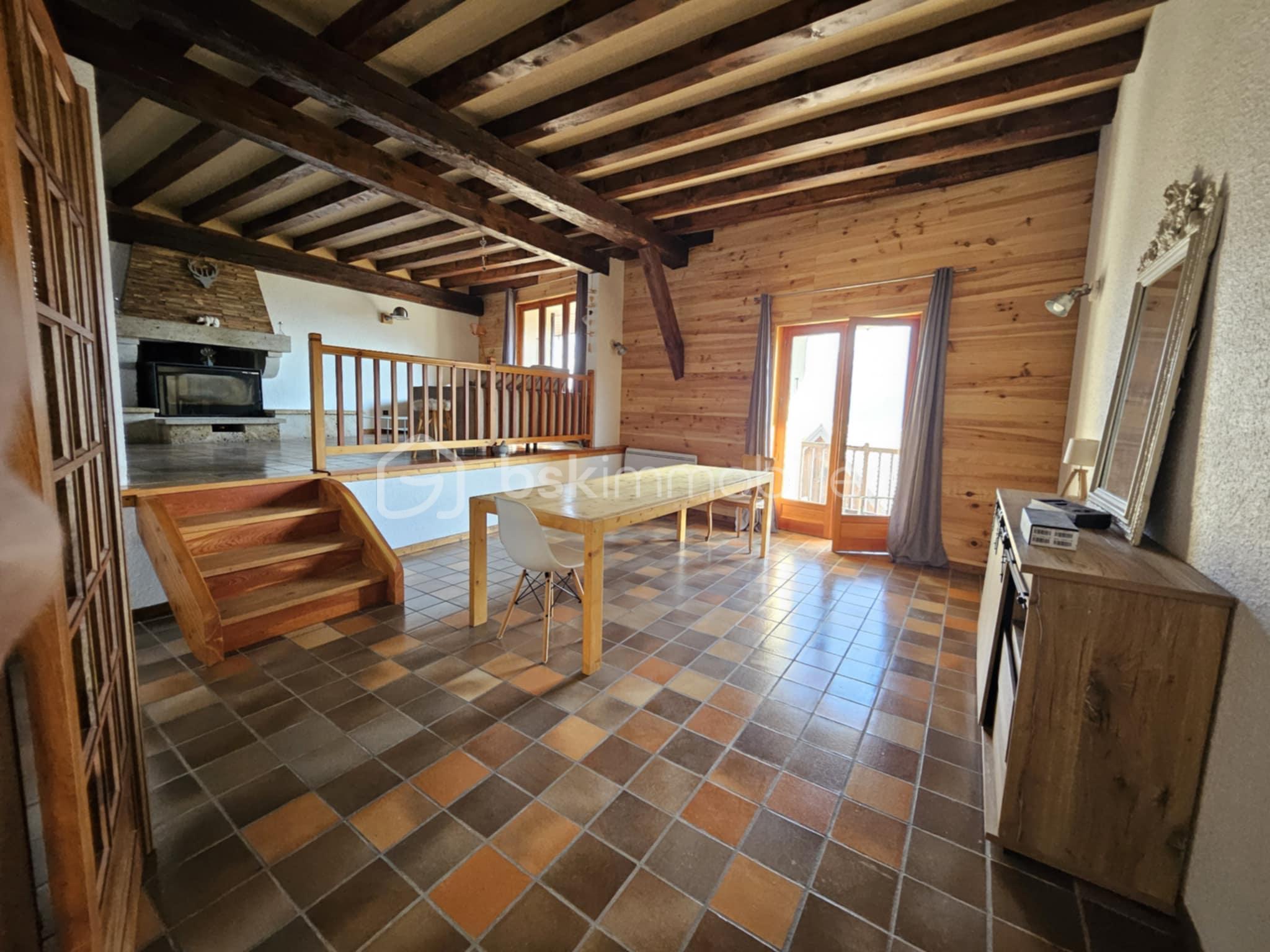 Appartement de 120 m² - Messenger_creation_326D4CFA-BCCF-4294-954B-E8CBF0BA3574.jpeg