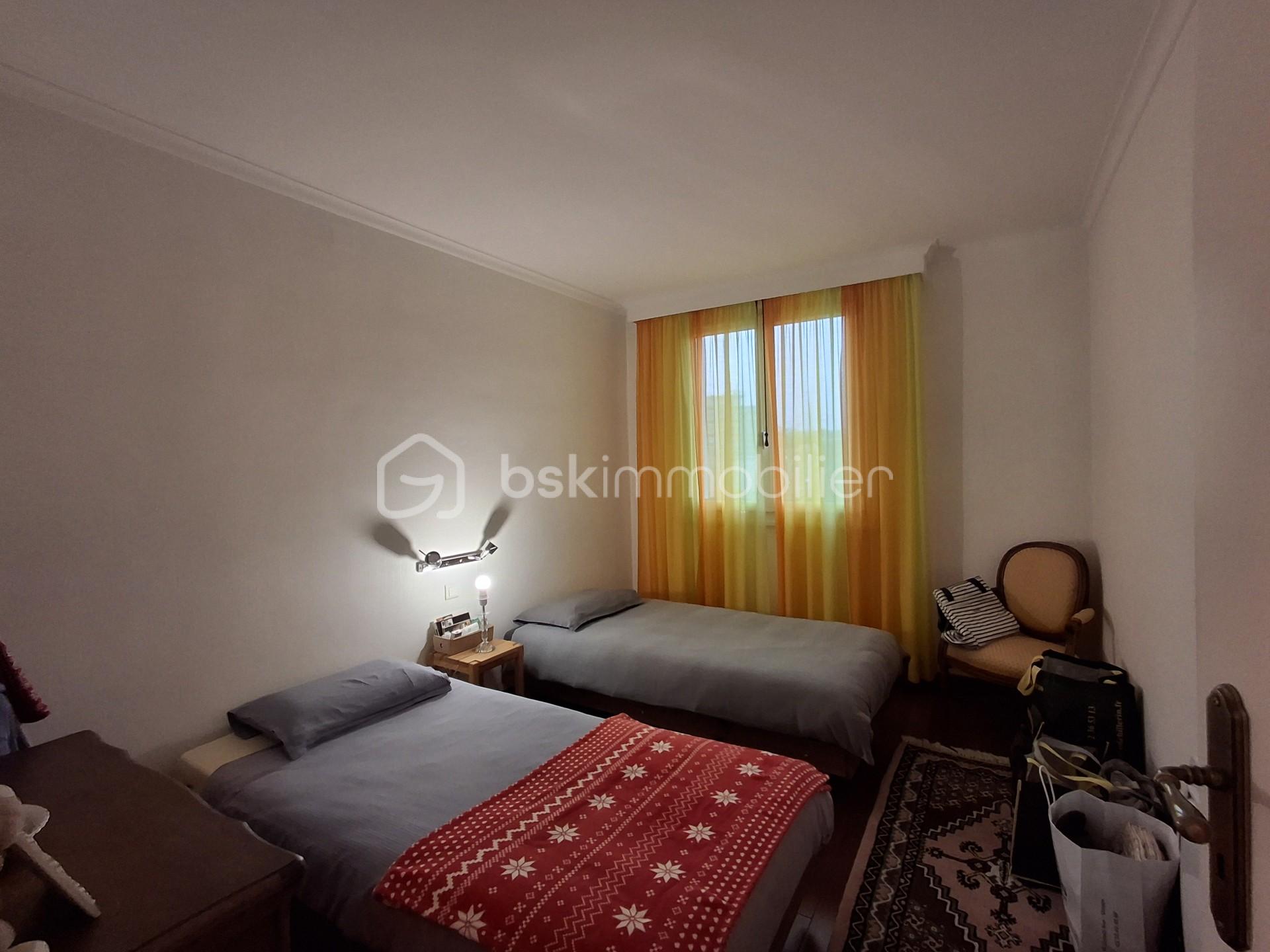 Appartement de 78 m² - chambre arrière paysage 2.jpg