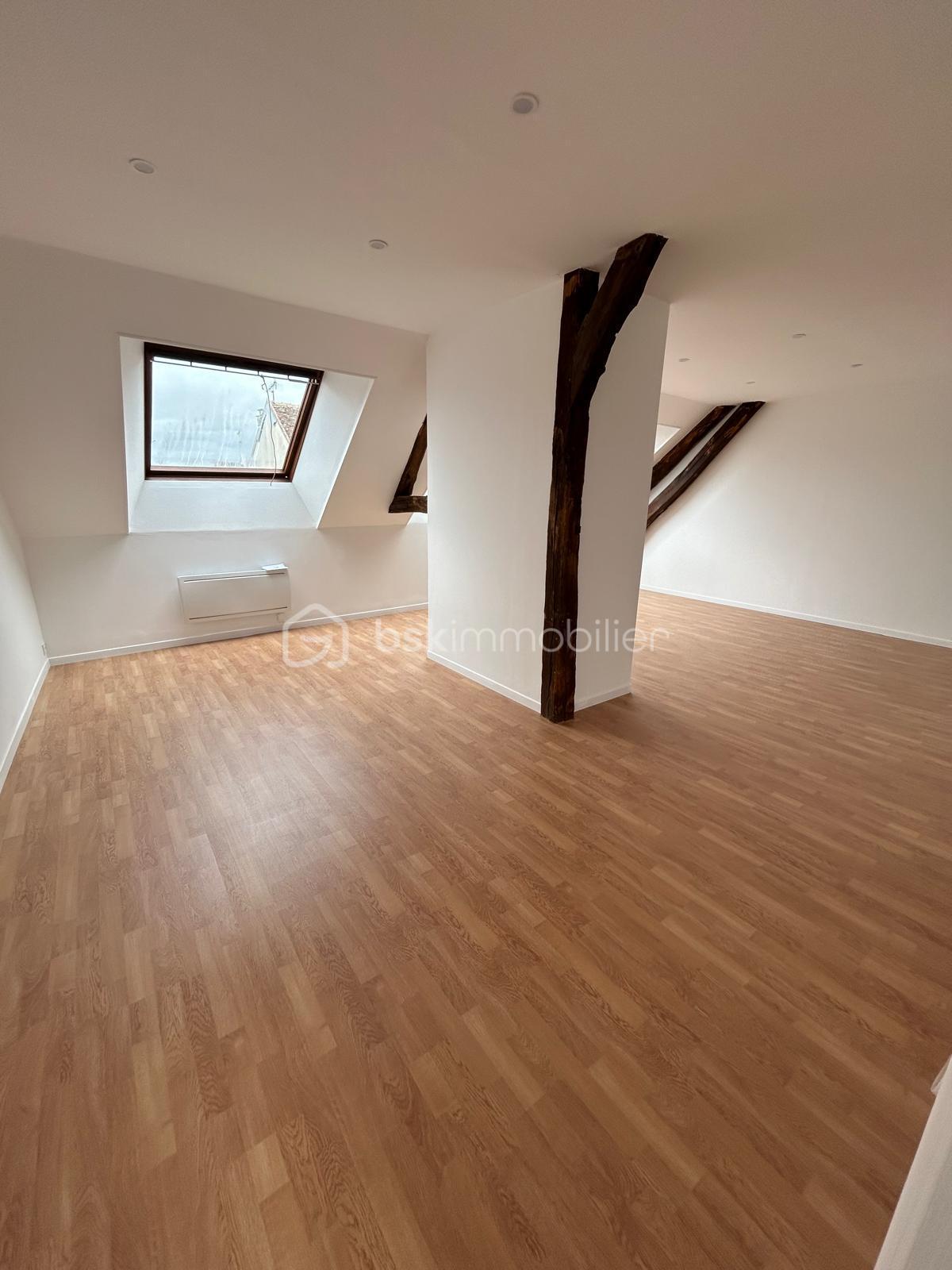 Immeuble mixte de 504 m² - IMG-20251028-WA0014.jpg