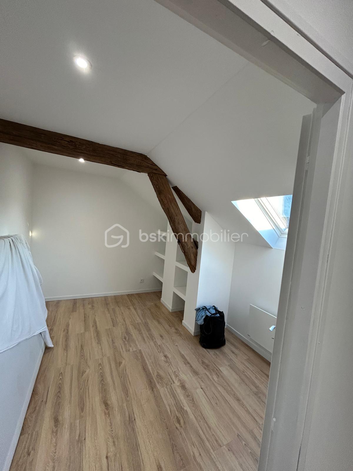 Immeuble mixte de 504 m² - IMG-20251028-WA0038.jpg