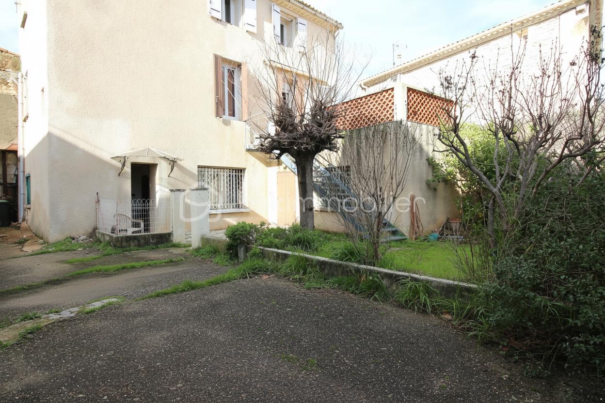 Maison de village de 172 m²