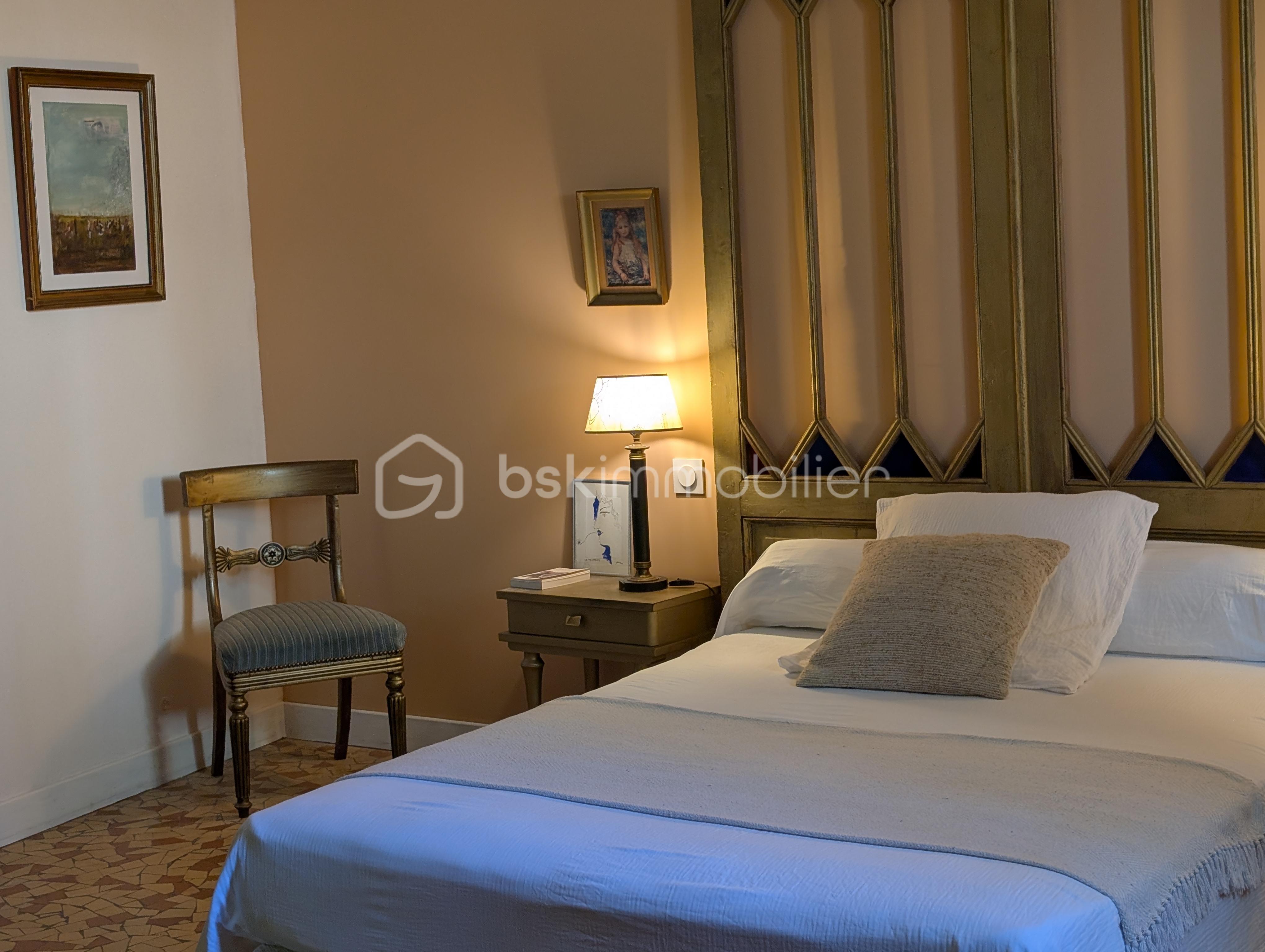 Maison de 296 m² - PXL_20250804_084036760.jpg