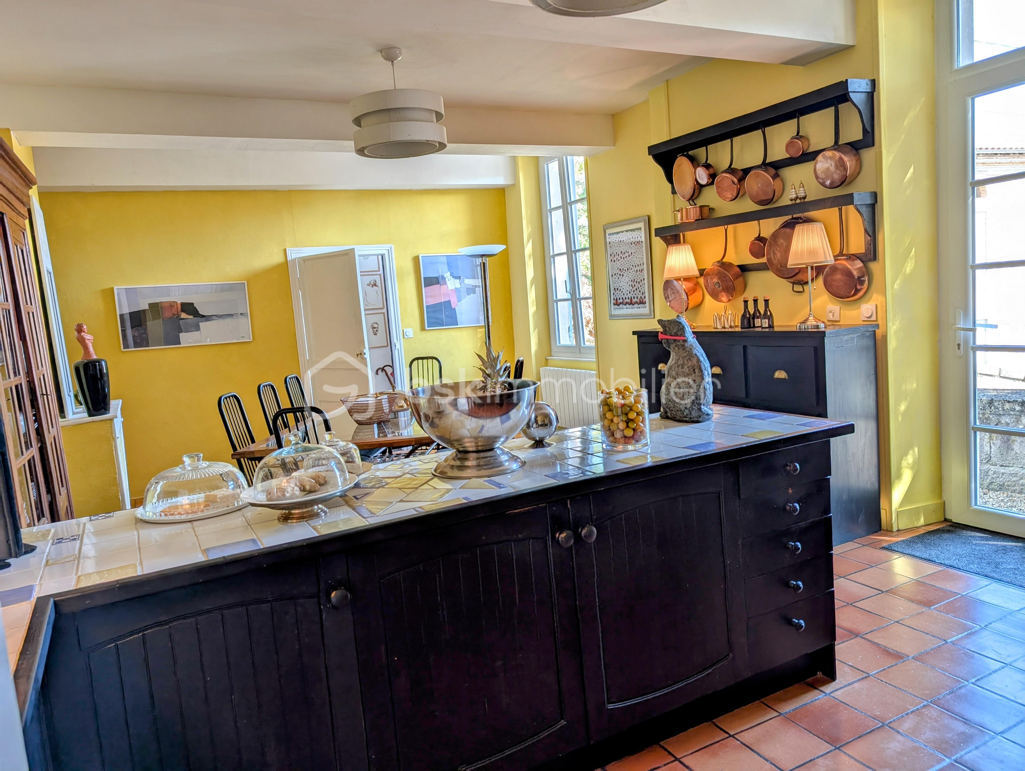 Maison de 296 m² - PXL_20250804_084529800~2.jpg