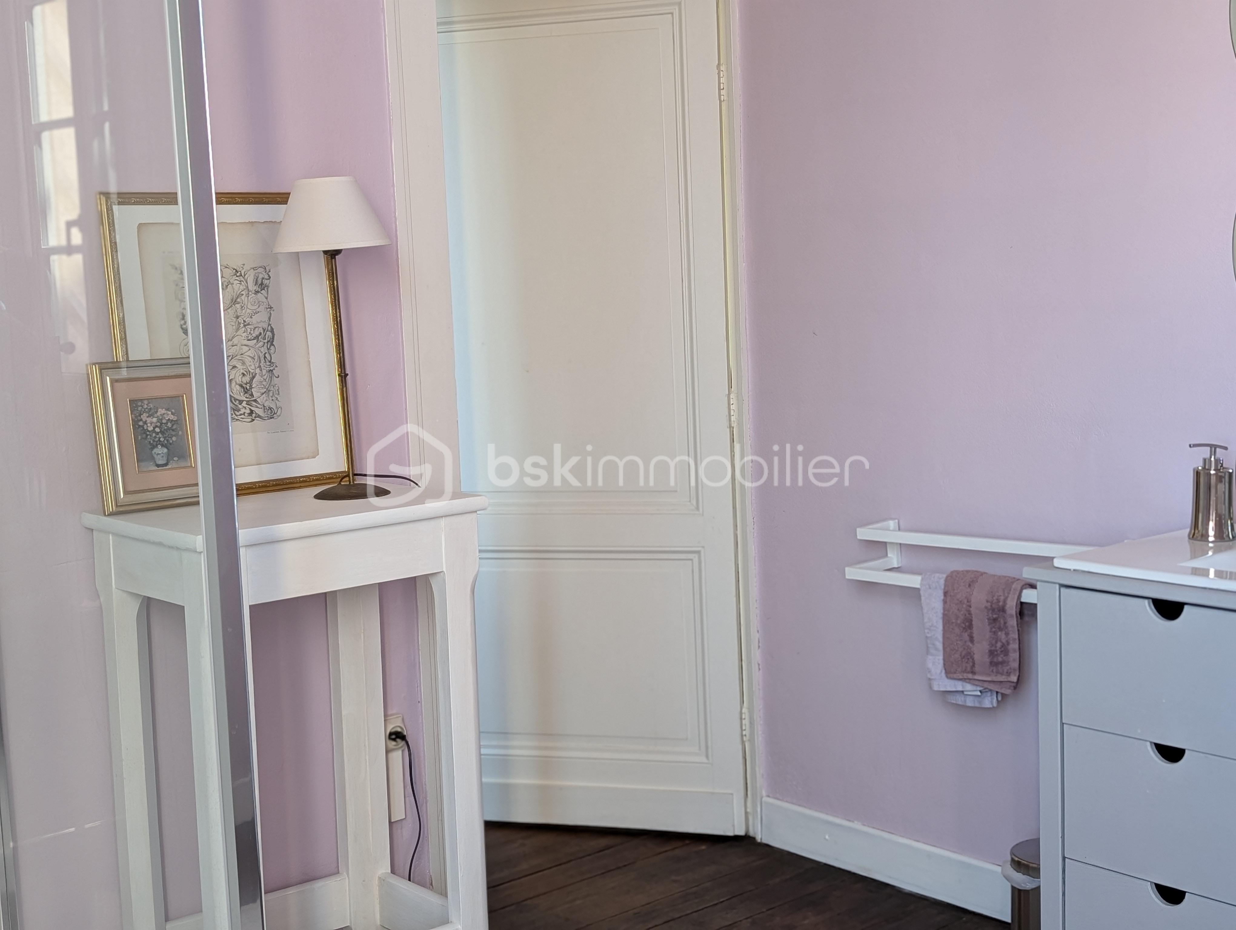 Maison de 296 m² - PXL_20250804_085038625.PORTRAIT.jpg